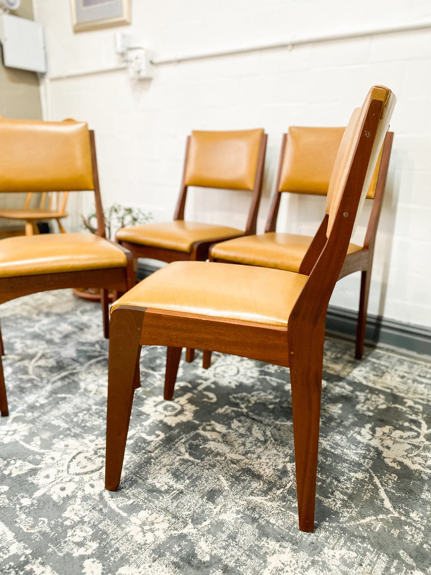 Mid Century Dining Chairs x 4