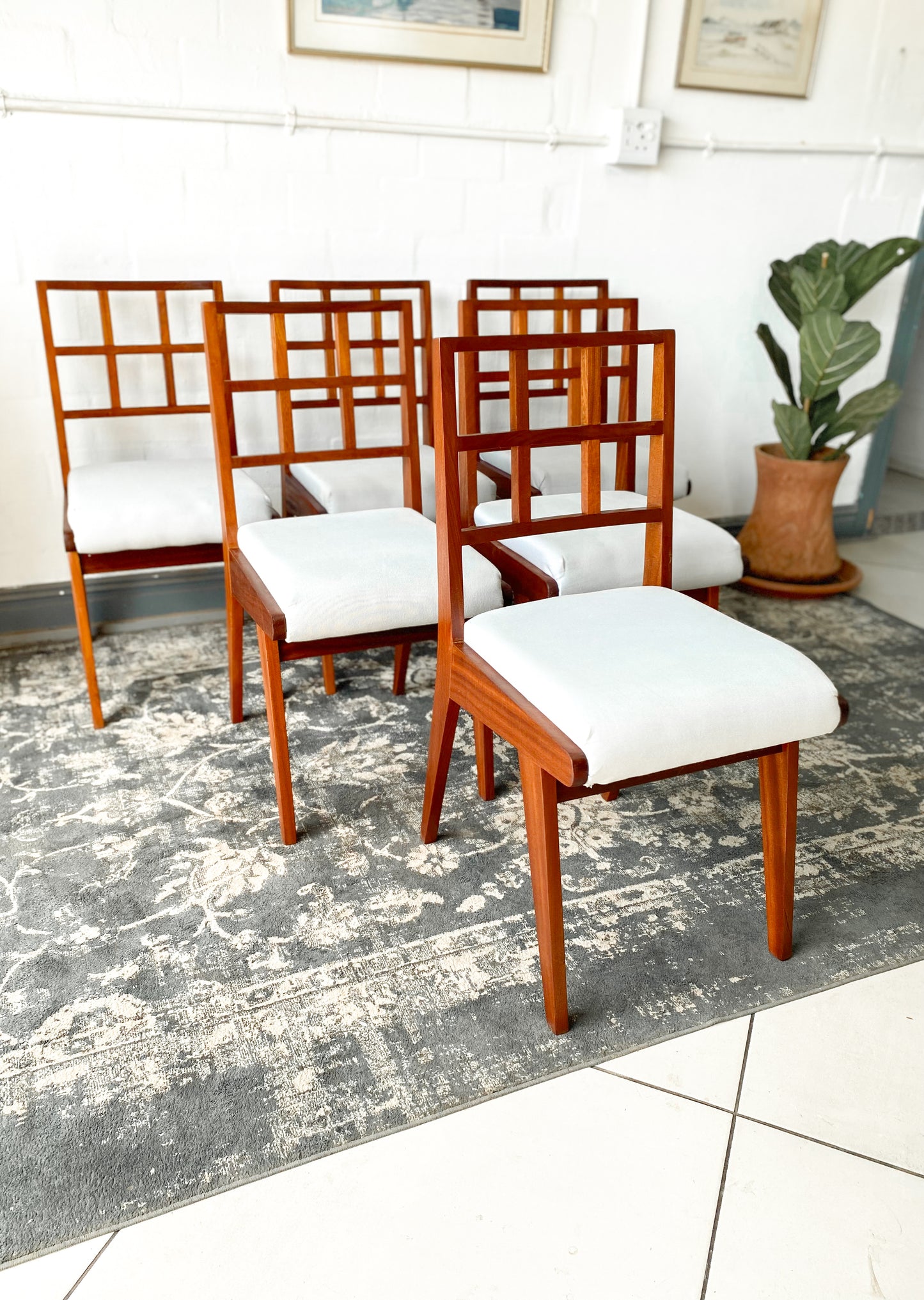 Set of 6 Mid-Century Dining Chairs
