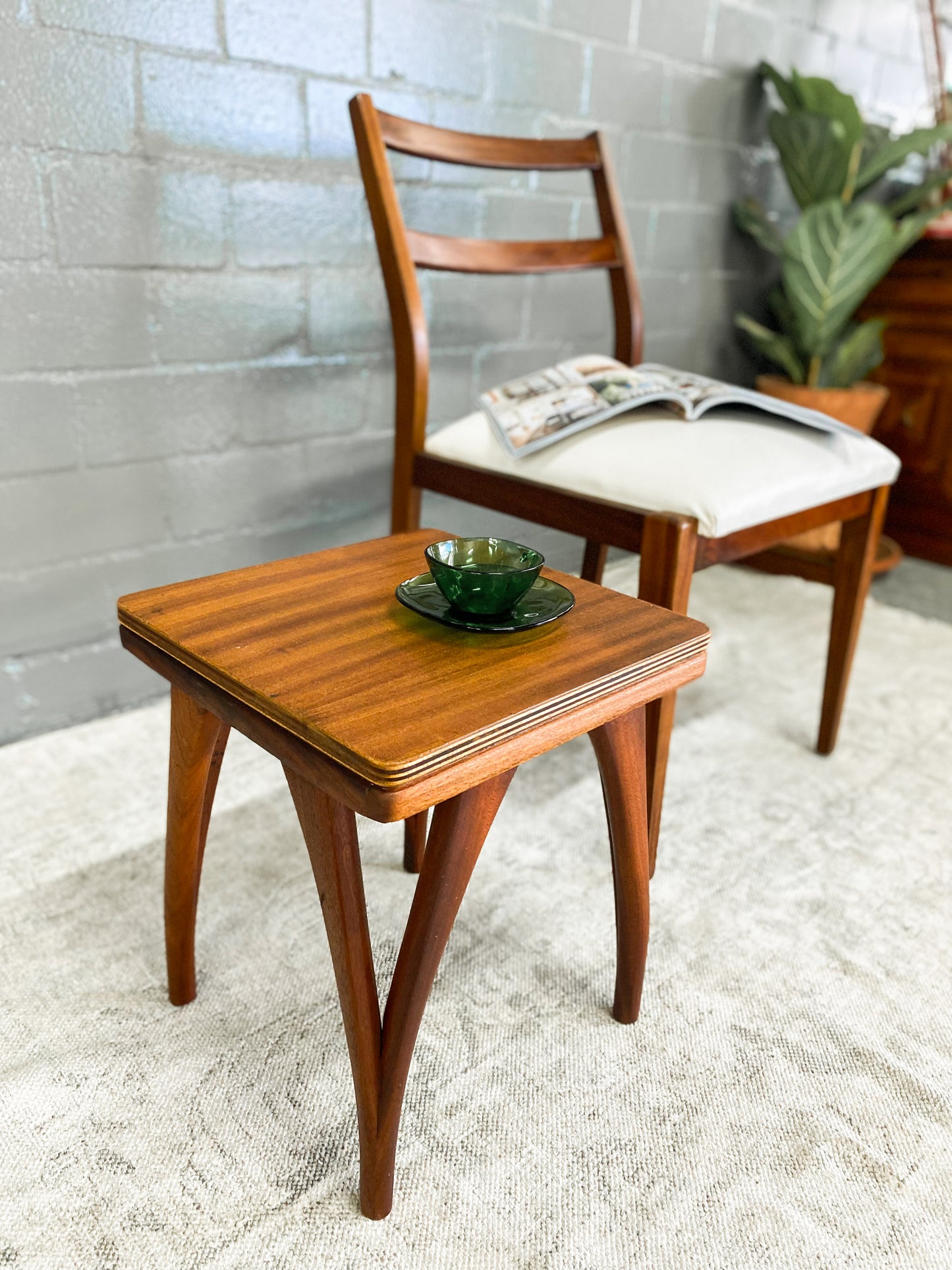 Wishbone Side Table