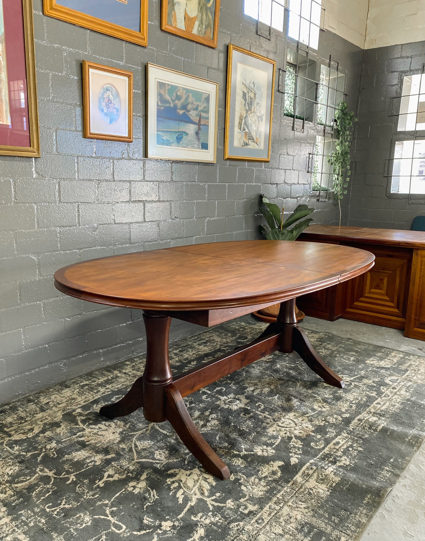 EE Meyer Extendable Dining Table