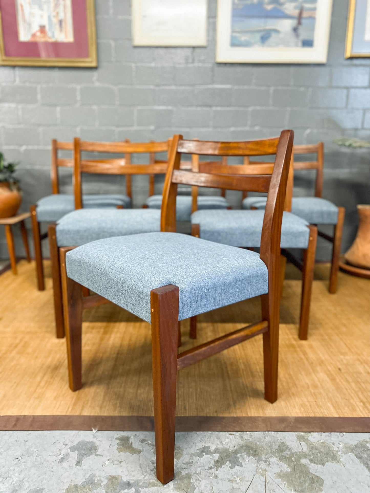 Set of 6 Mid Century Dining Chairs