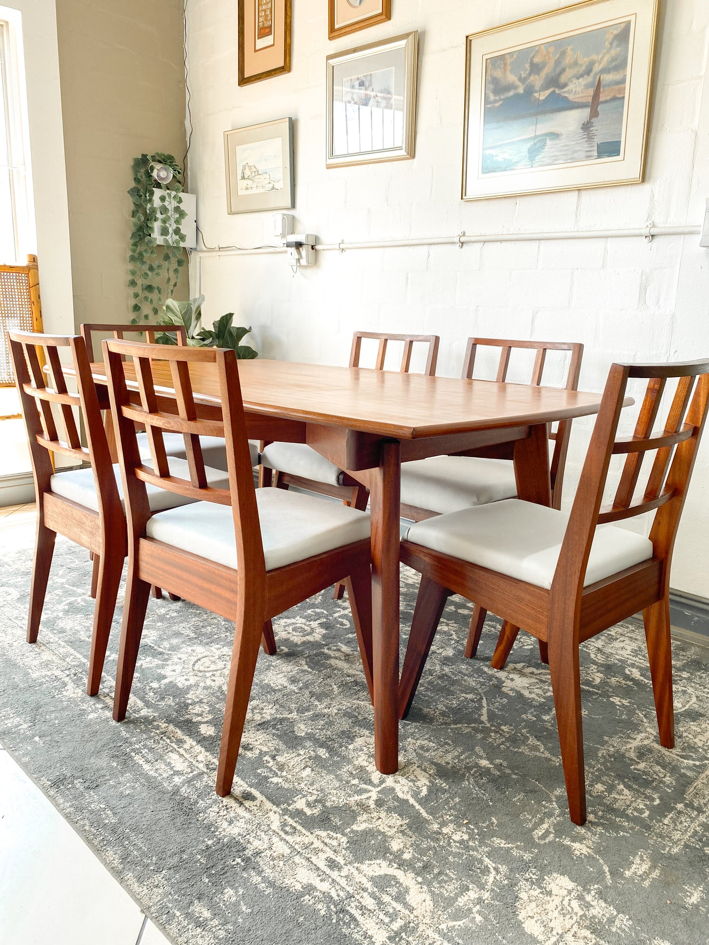 Set of 6 Mid-Century Dining Chairs