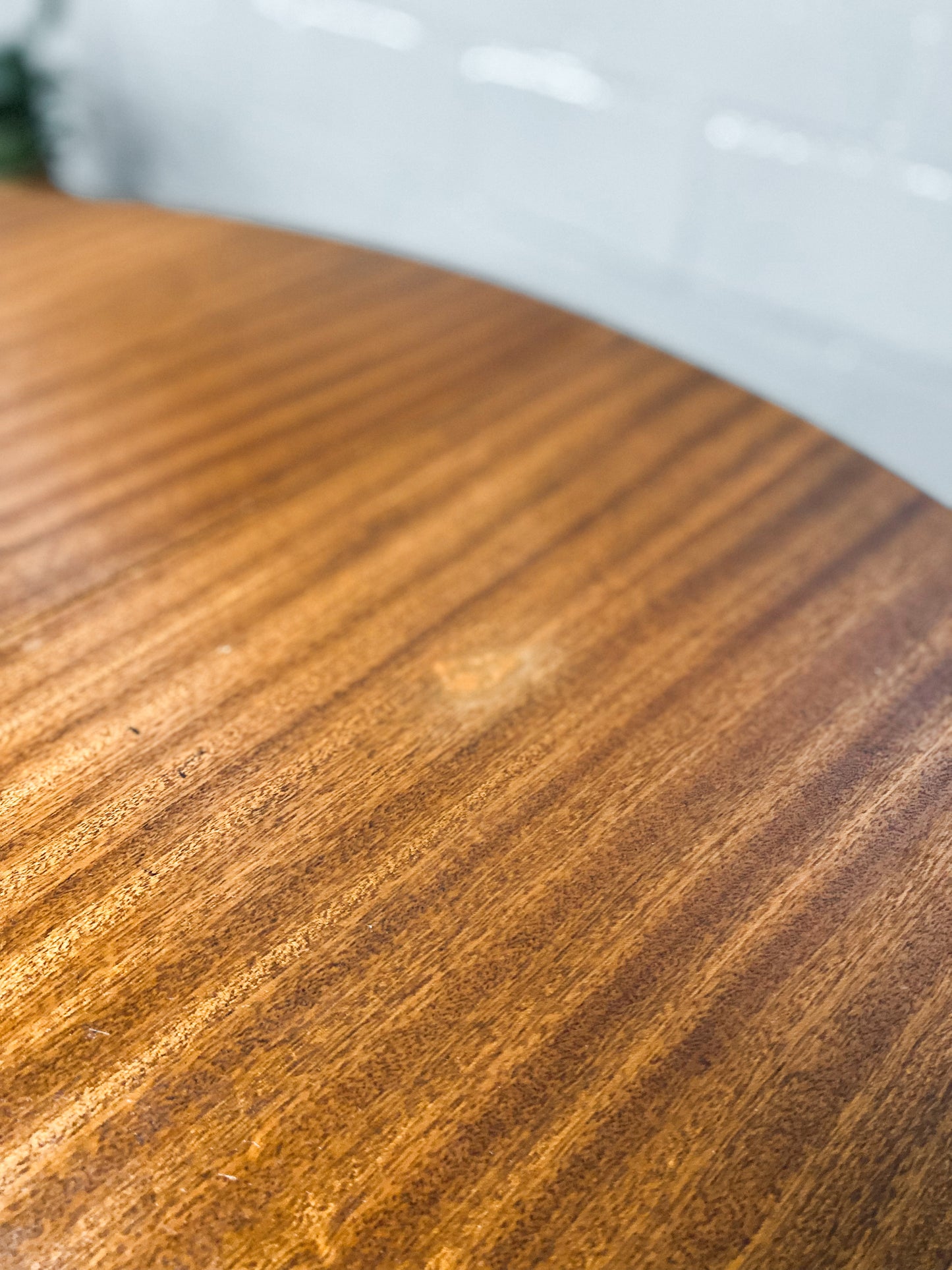 Mid Century Extendable Dining Table