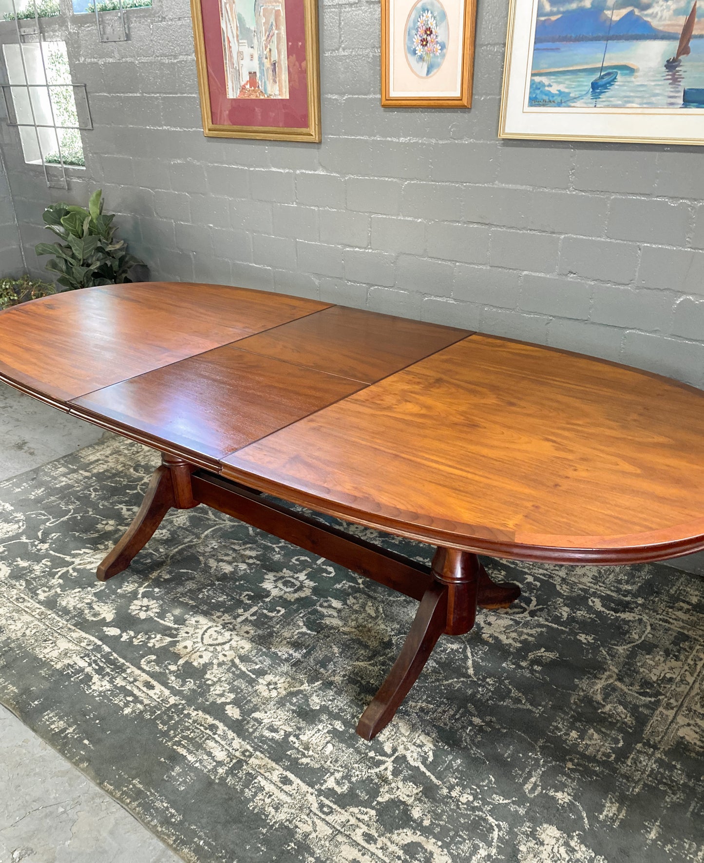 EE Meyer Extendable Dining Table