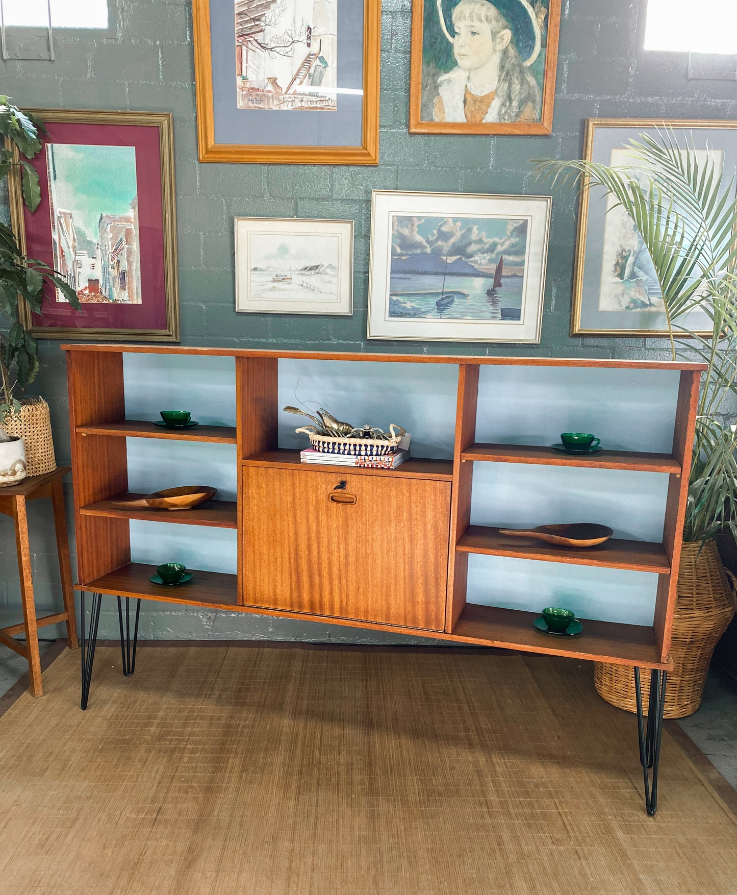 Reimagined Frystark Mid-Century Modern Bookshelf