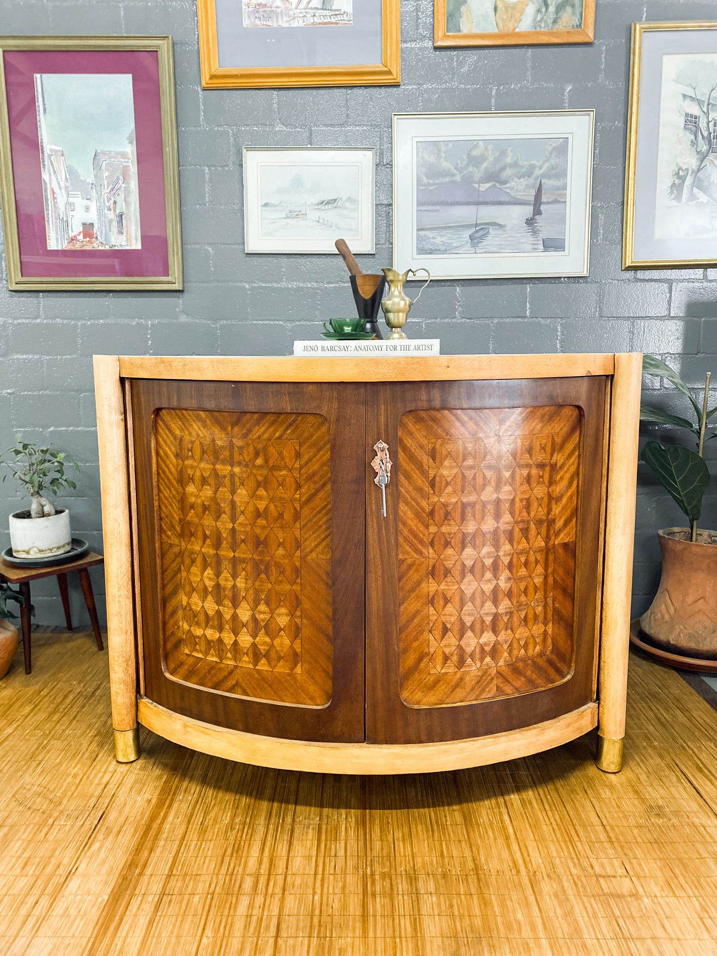 Jacob and Joseph Kohn Vienna, Austria Cabinet