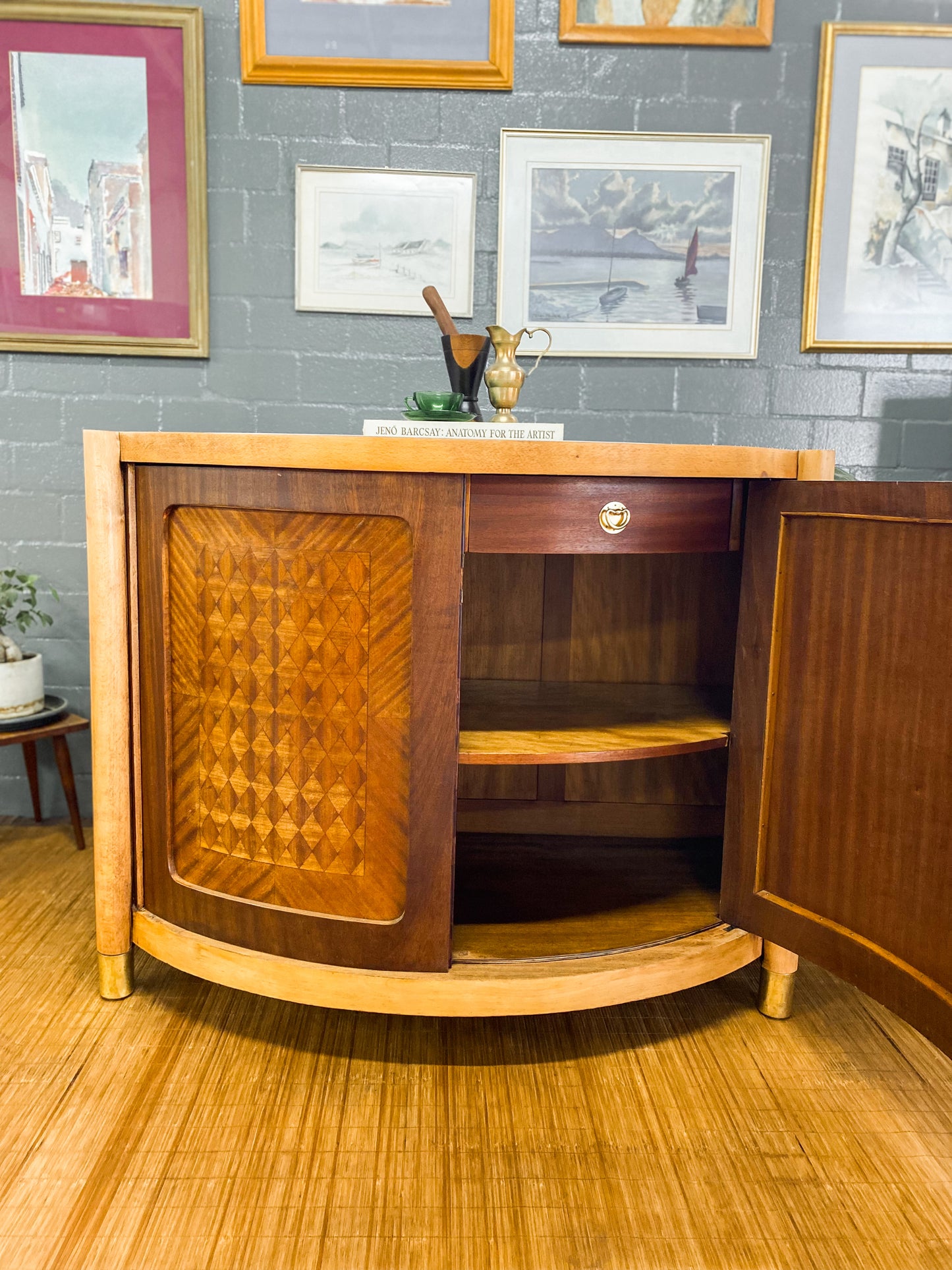 Jacob and Joseph Kohn Vienna, Austria Cabinet