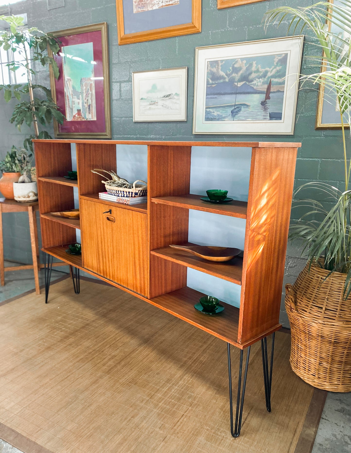 Reimagined Frystark Mid-Century Modern Bookshelf