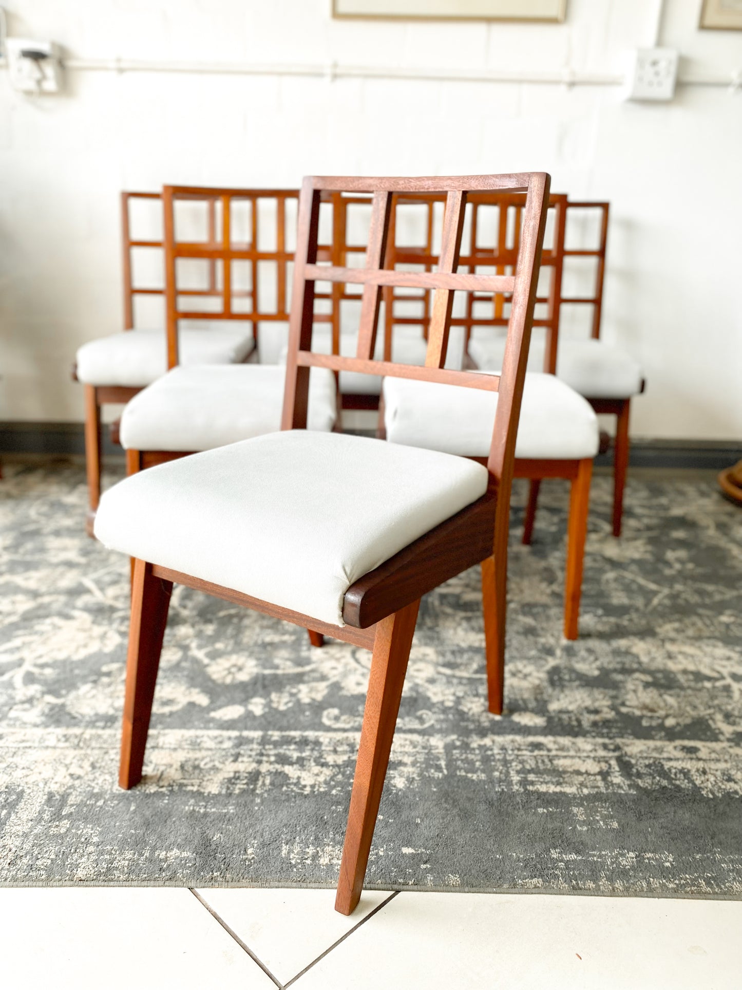 Set of 6 Mid-Century Dining Chairs