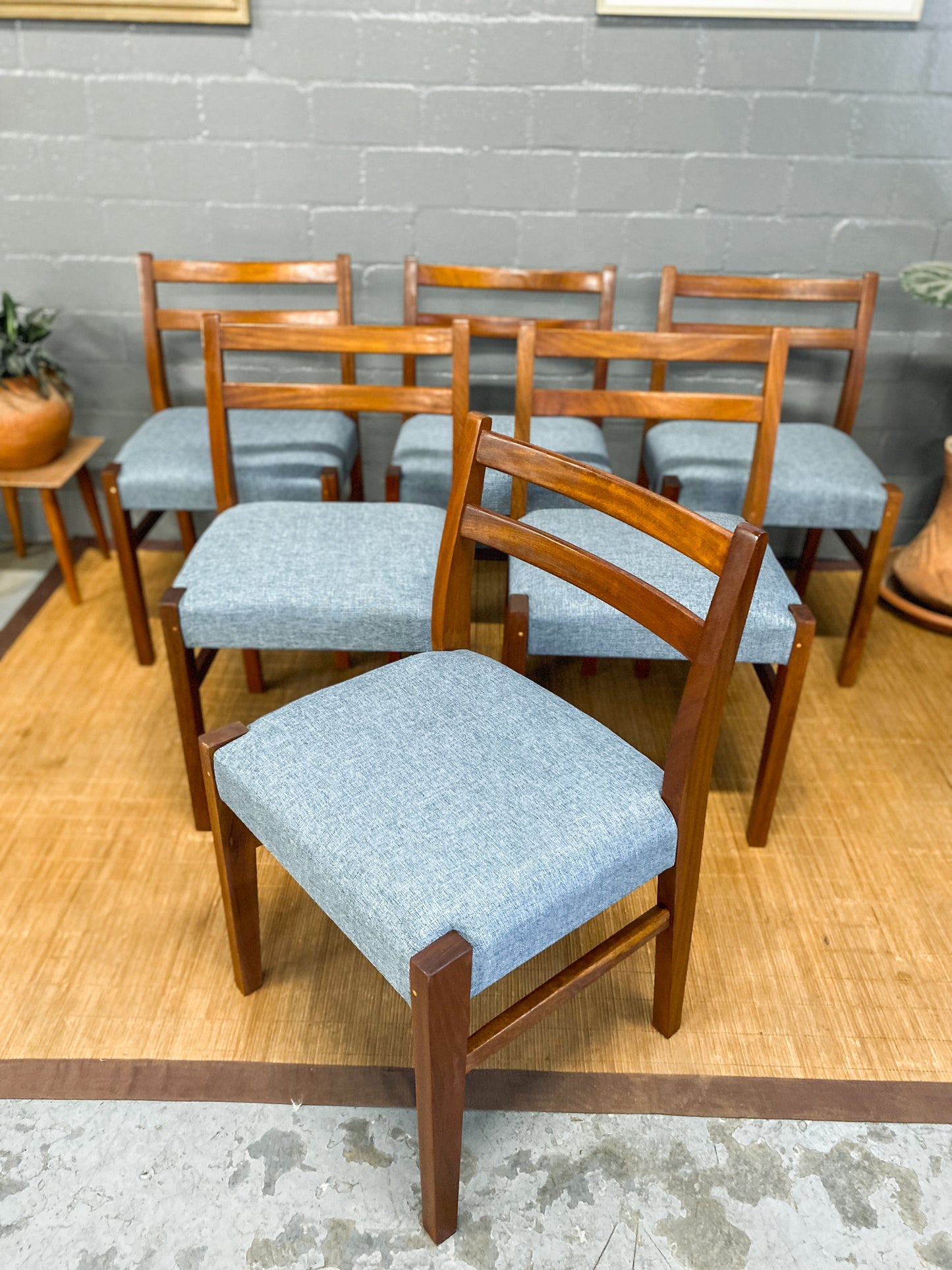 Set of 6 Mid Century Dining Chairs