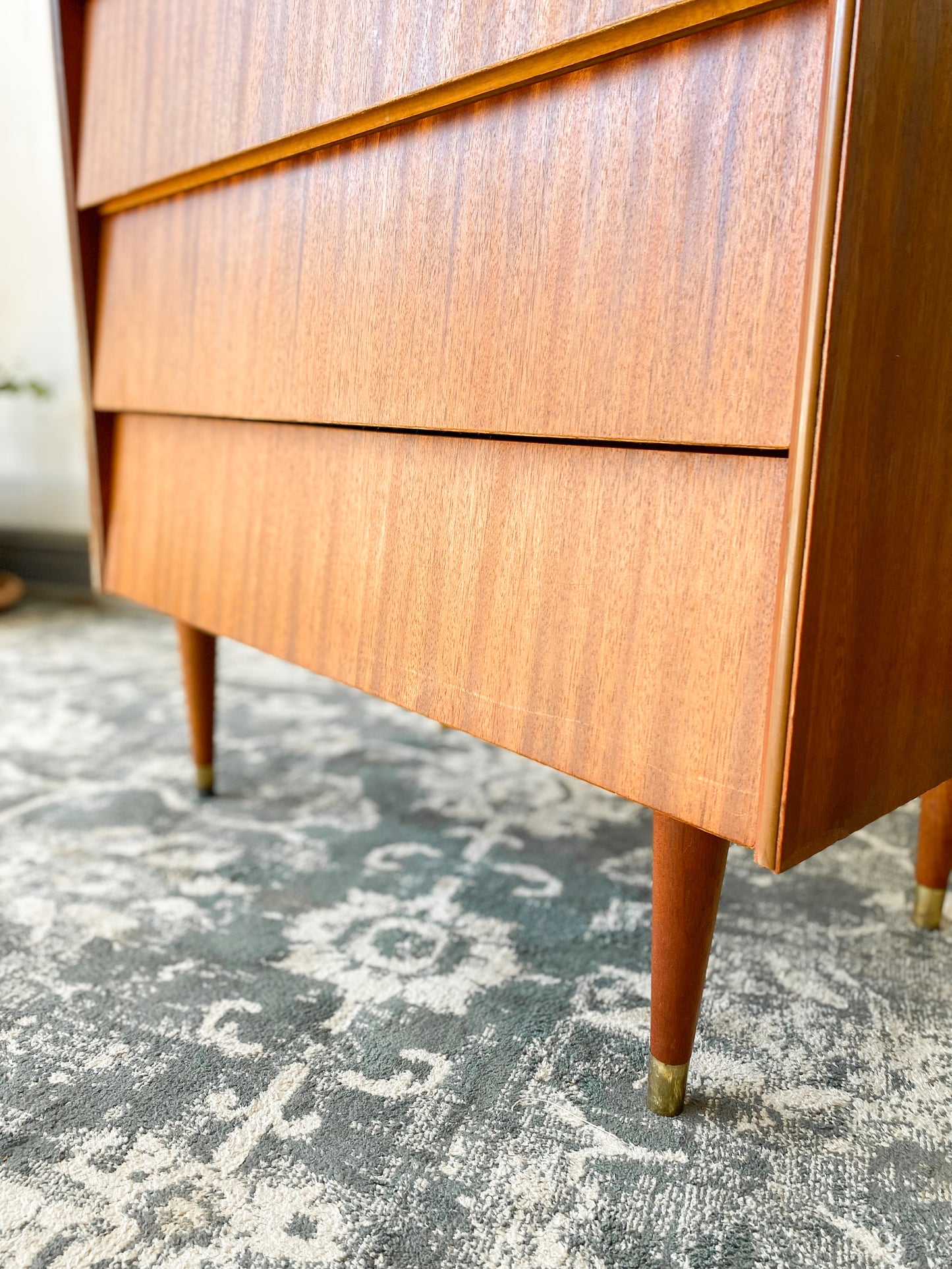 Avalon Chest of Drawers