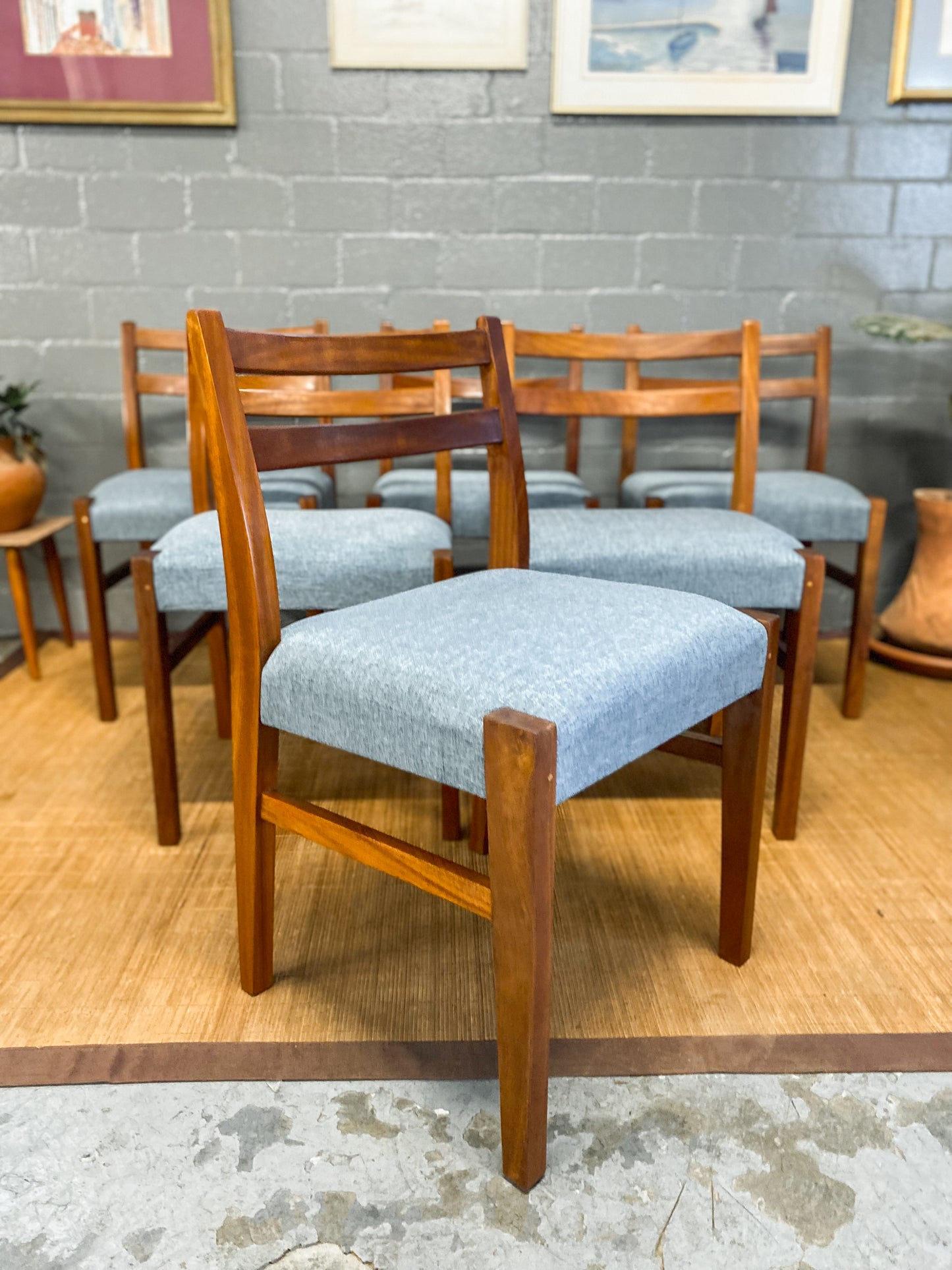 Set of 6 Mid Century Dining Chairs