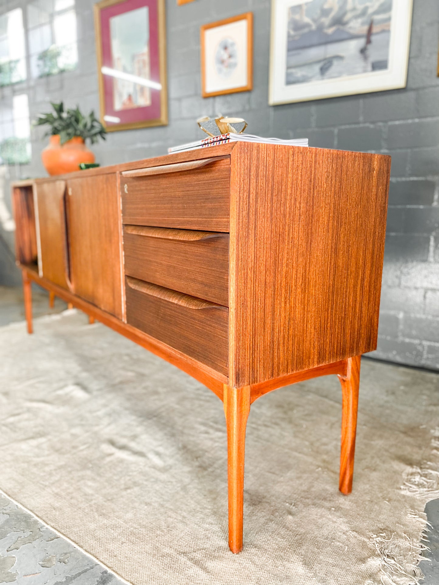 Duros Mid Century Sideboard