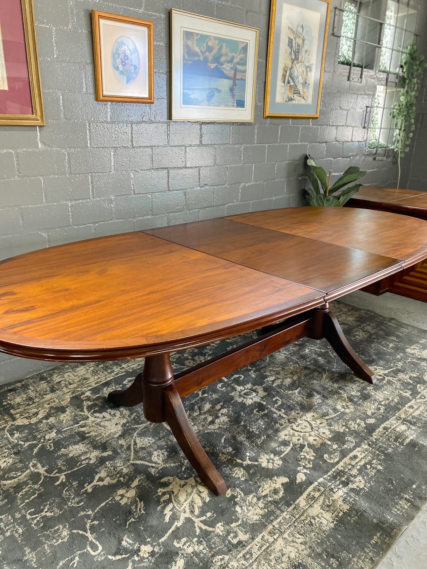 EE Meyer Extendable Dining Table