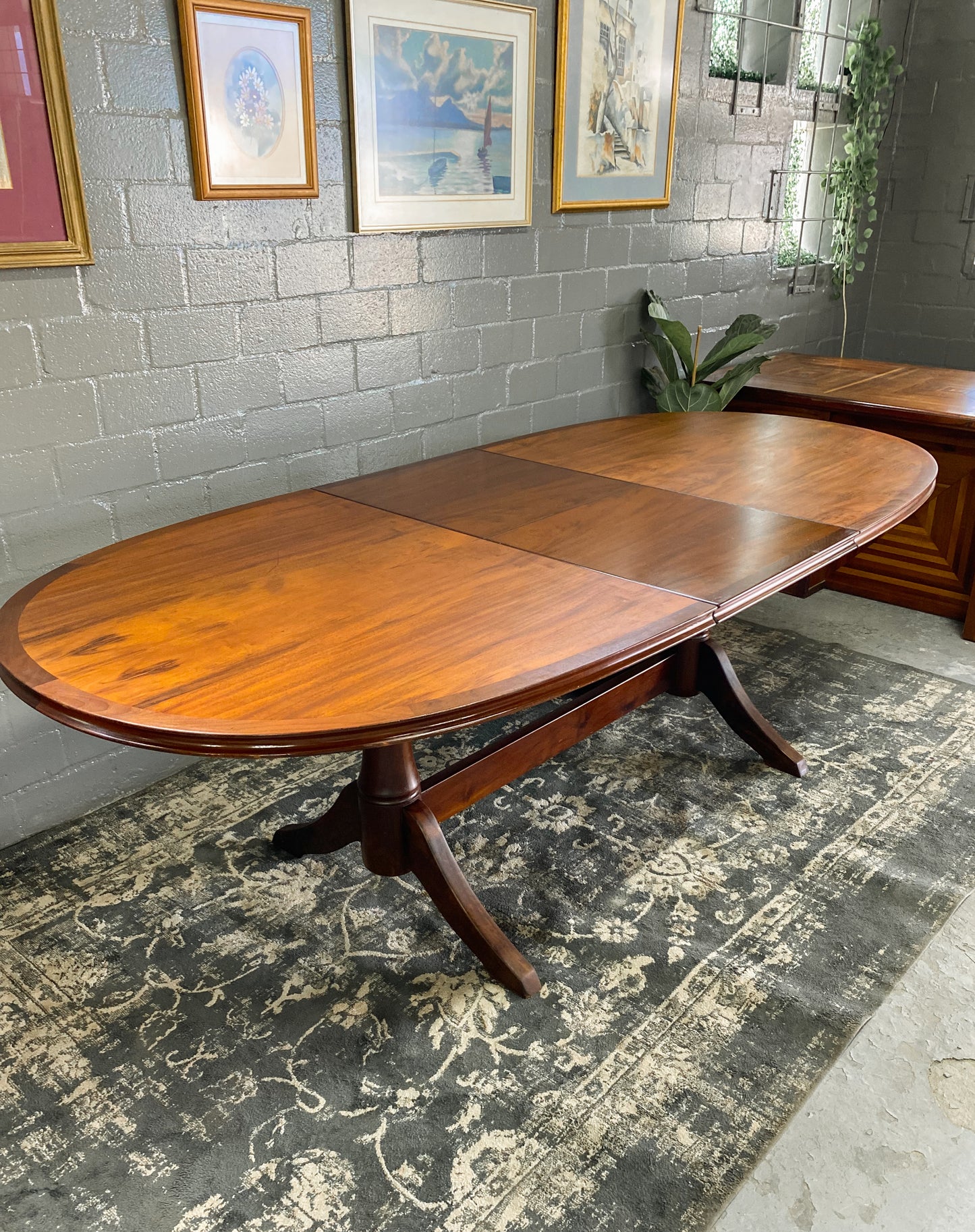 EE Meyer Extendable Dining Table