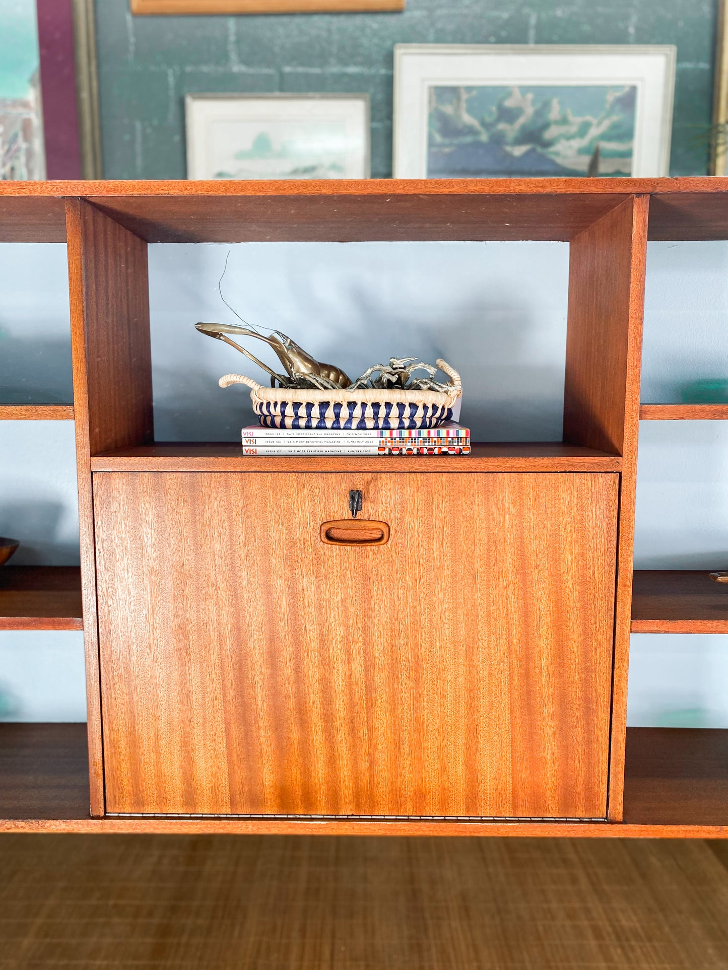 Reimagined Frystark Mid-Century Modern Bookshelf