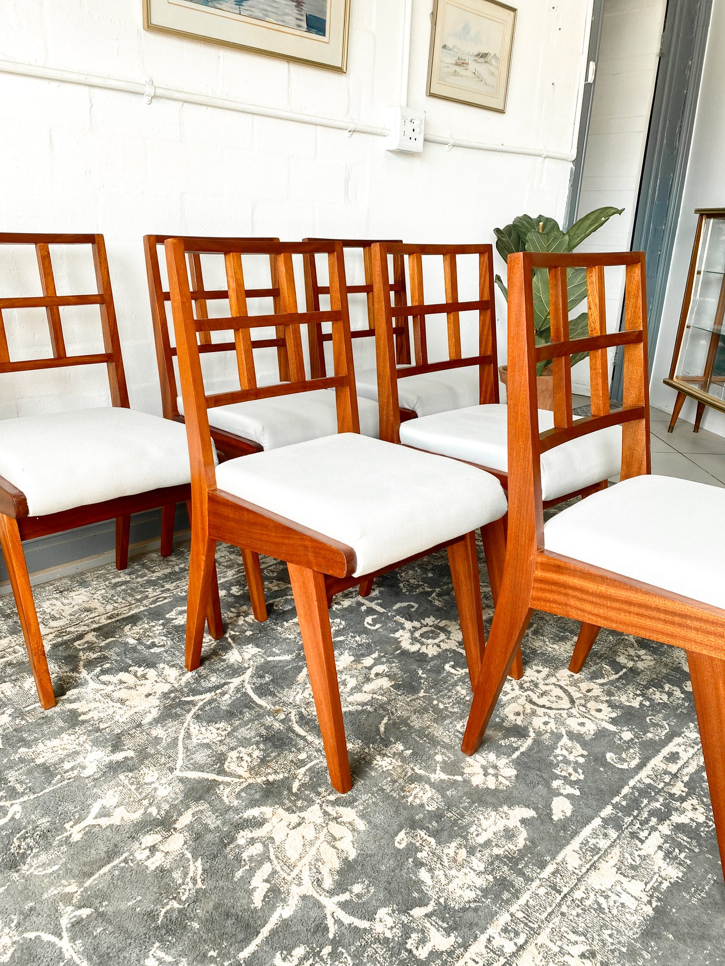 Set of 6 Mid-Century Dining Chairs