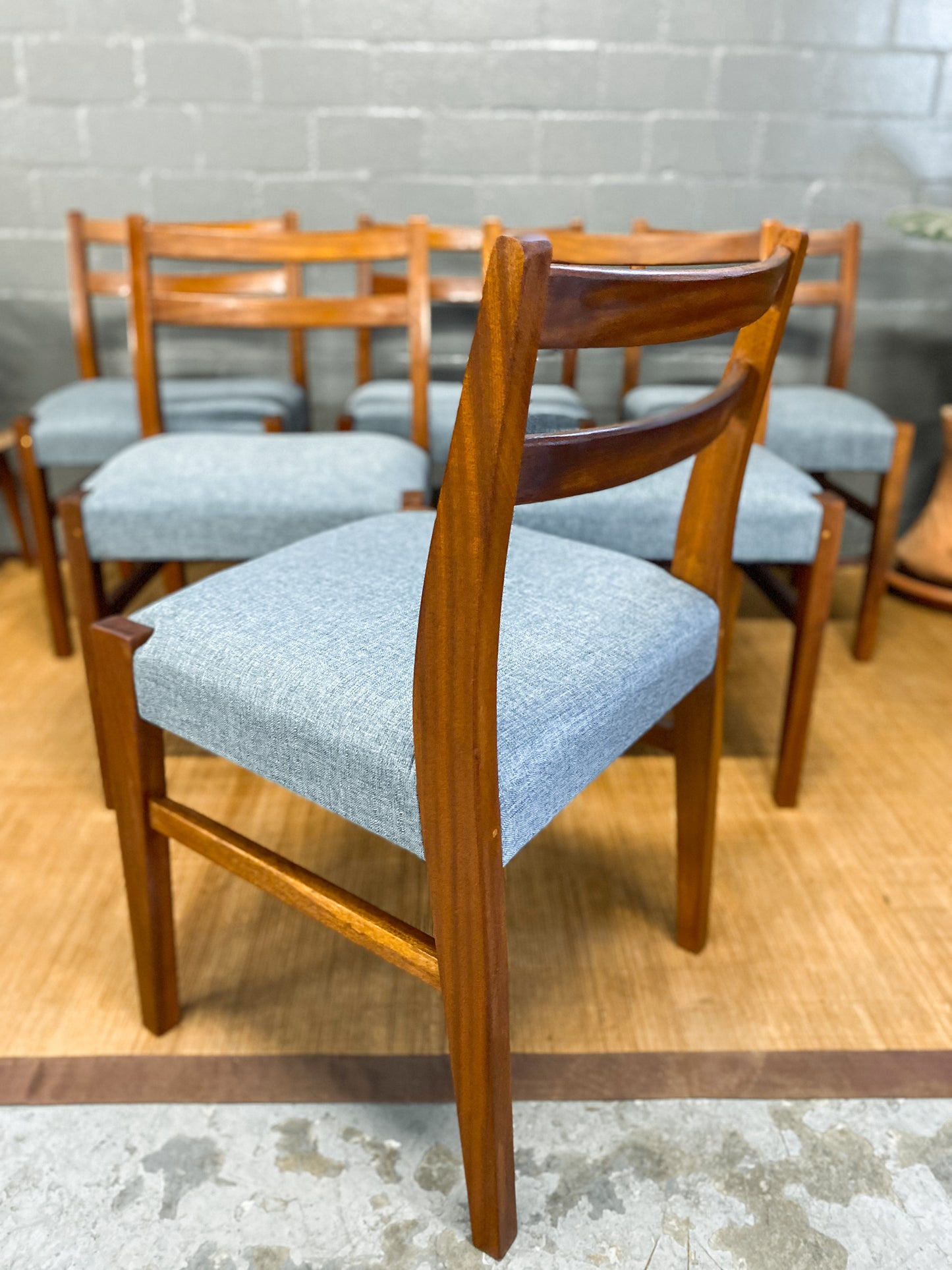 Set of 6 Mid Century Dining Chairs