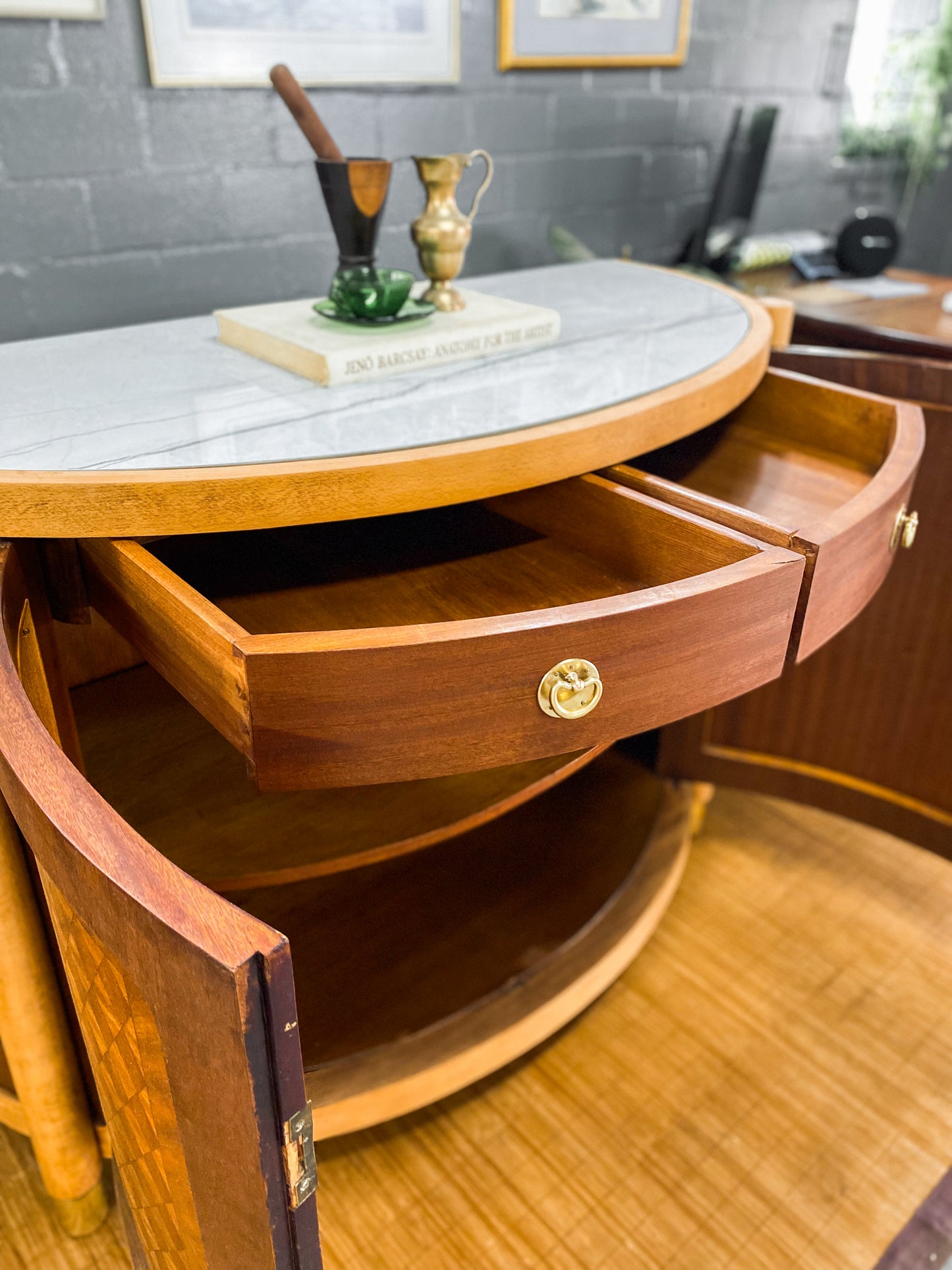 Jacob and Joseph Kohn Vienna, Austria Cabinet