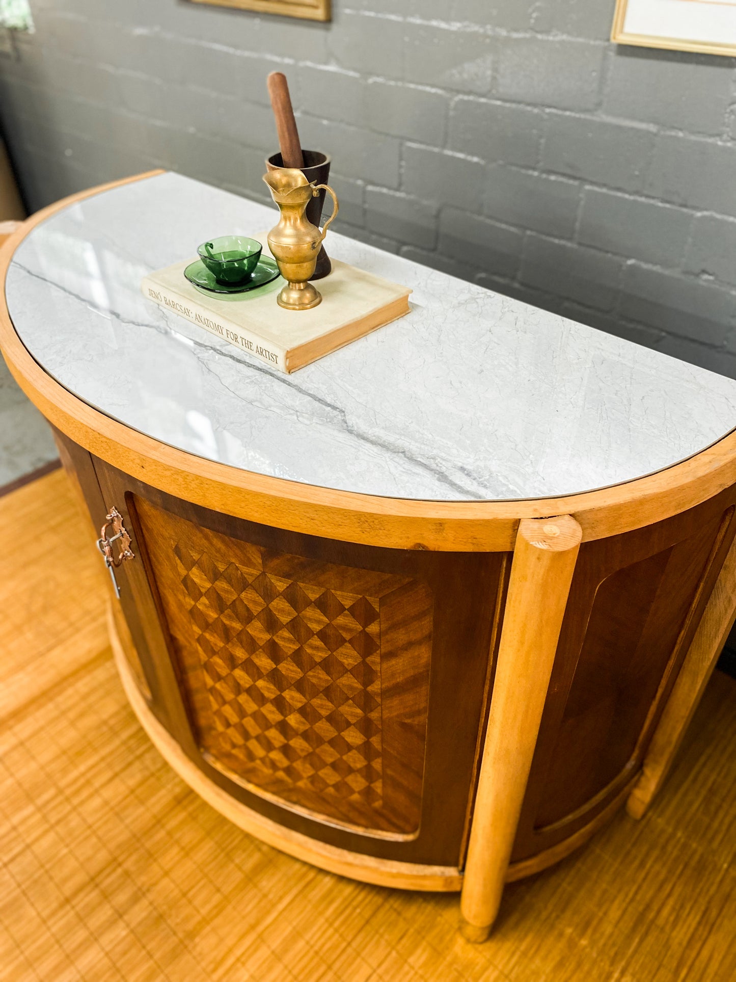 Jacob and Joseph Kohn Vienna, Austria Cabinet