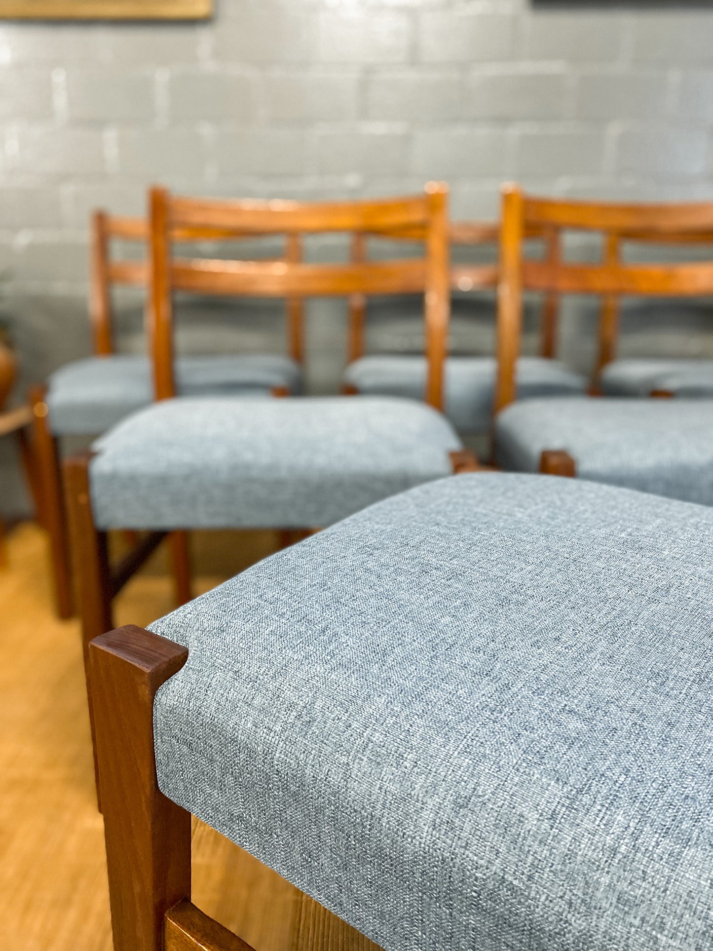 Set of 6 Mid Century Dining Chairs