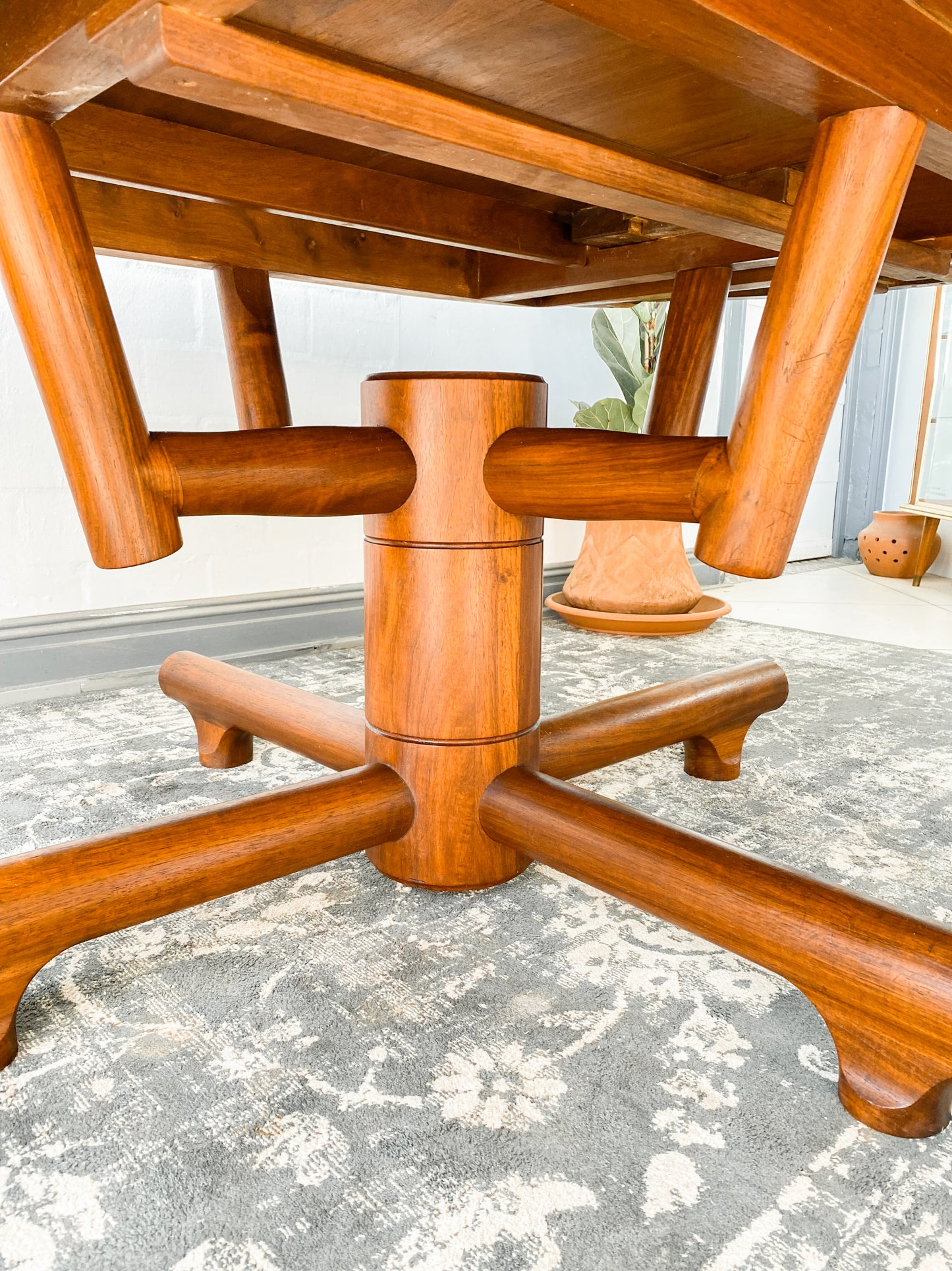 Artecasa Extendable Dining Table
