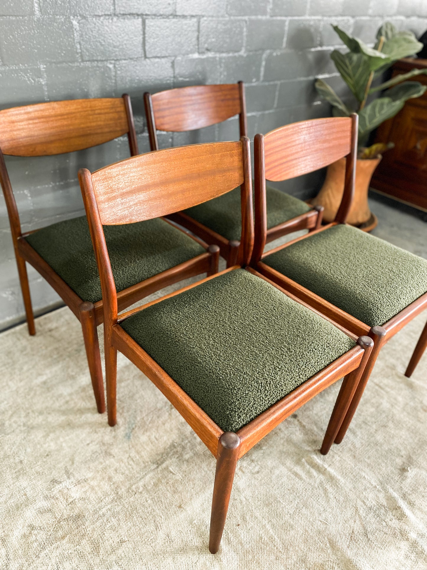 Set of 4 Duros Dining Chairs