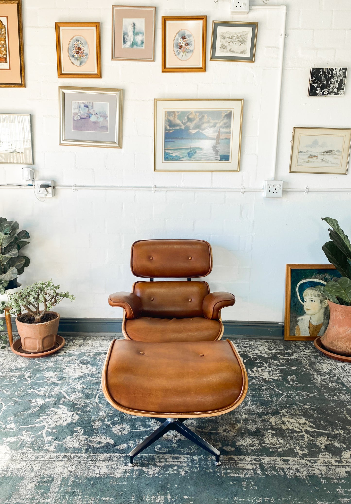 Eames Style Lounger and Footstool