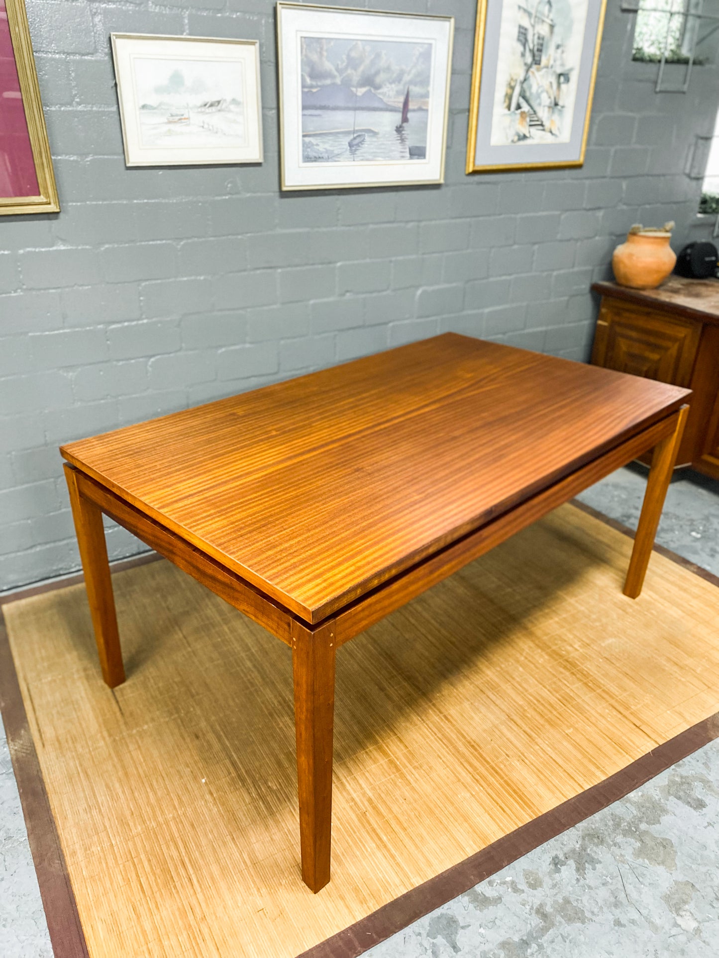 Elegant Mid-Century Modern Teak Dining Table