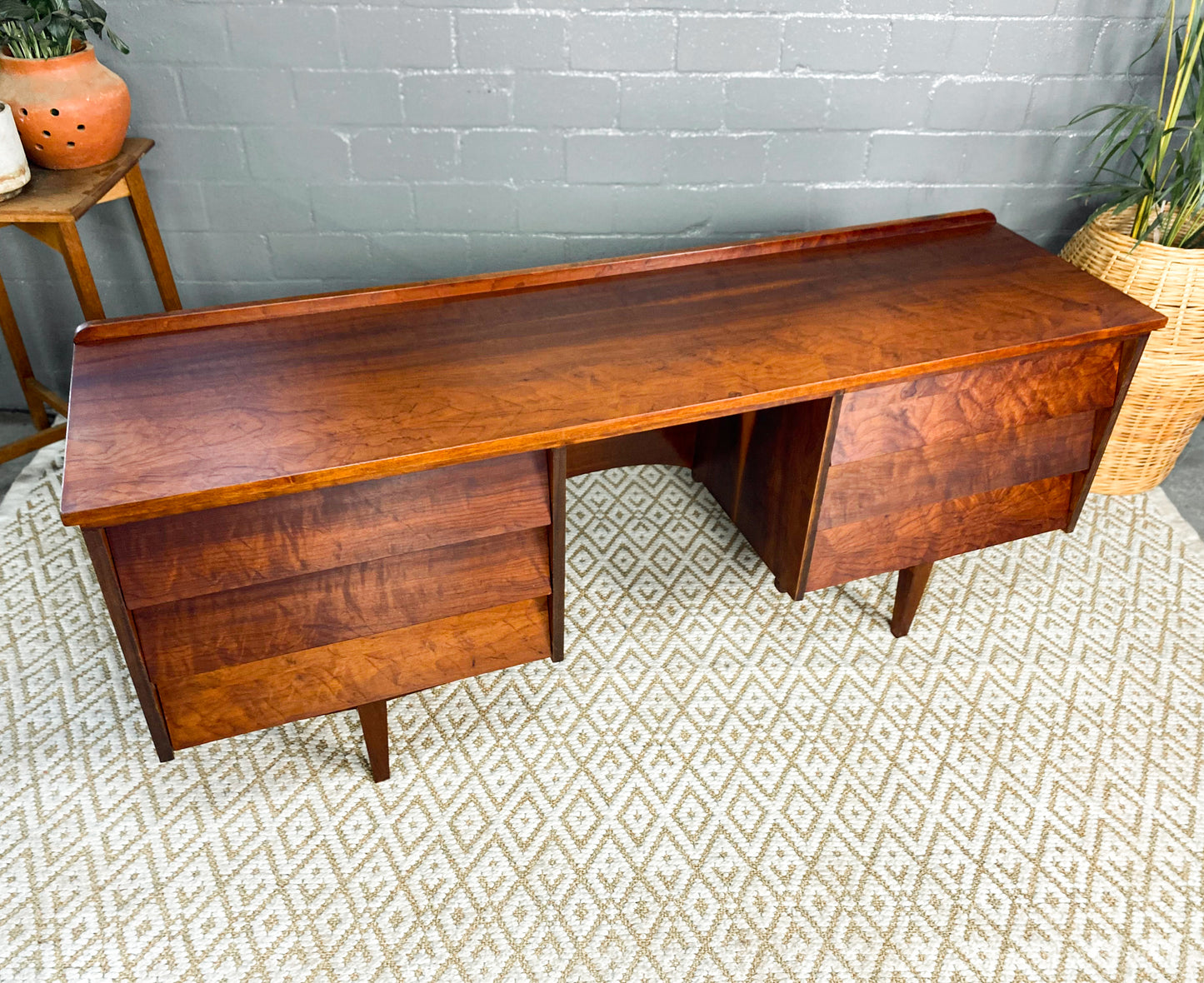 Mid-Century Modern Imbuia Dresser