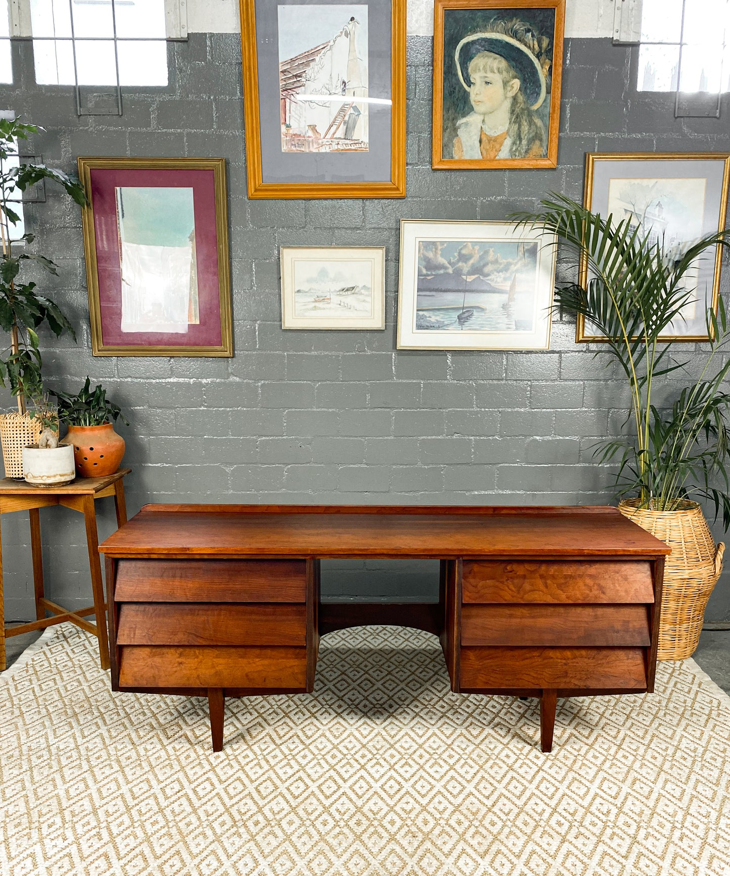 Mid-Century Modern Imbuia Dresser