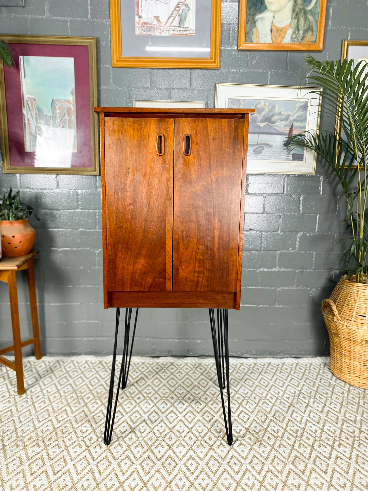 Retro Drinks Cabinet
