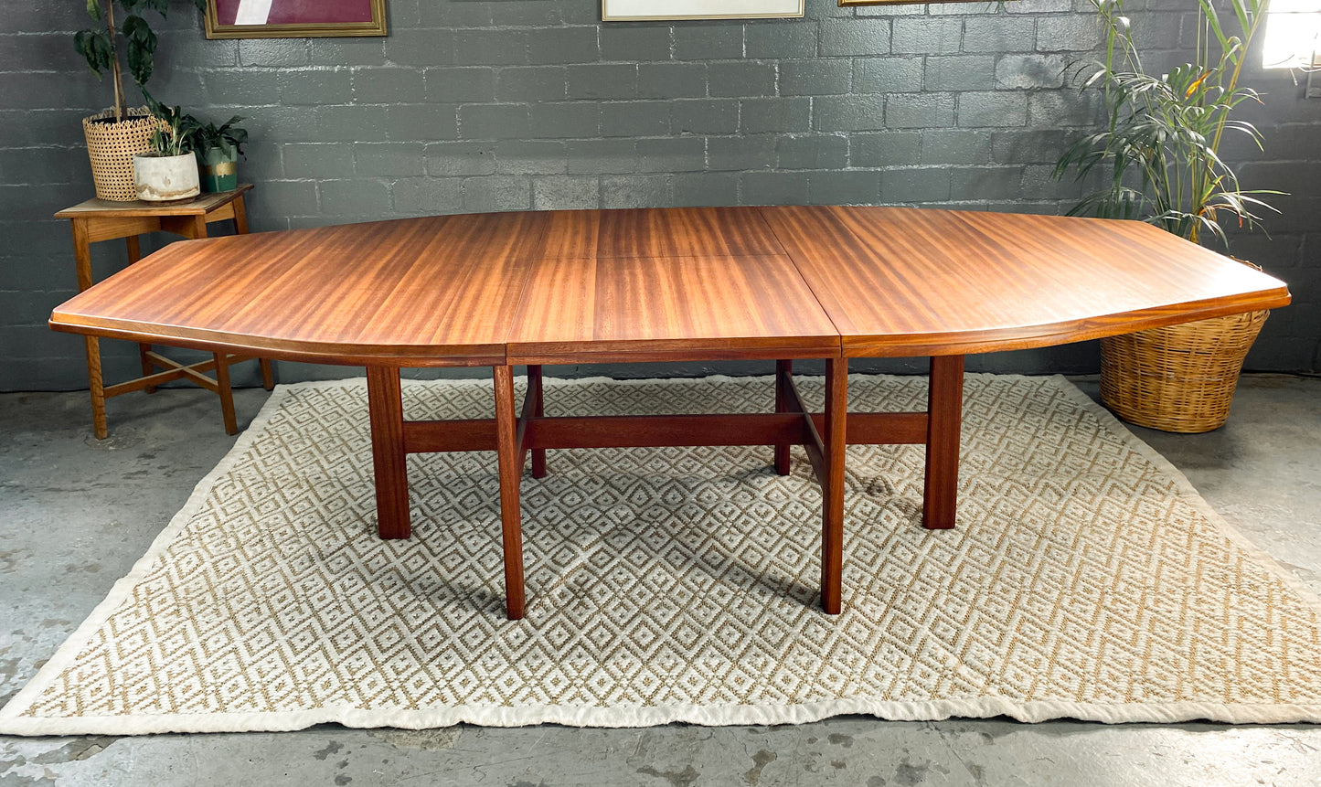 Mid-Century Modern DS Vorster Dining Table