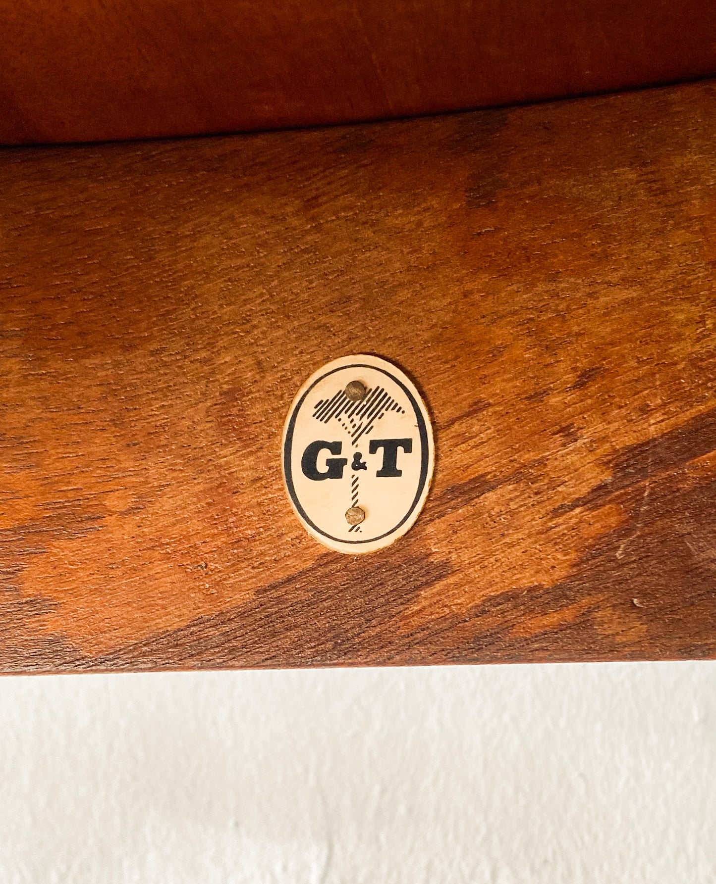 Greaves and Thomas Extendable Dining Table