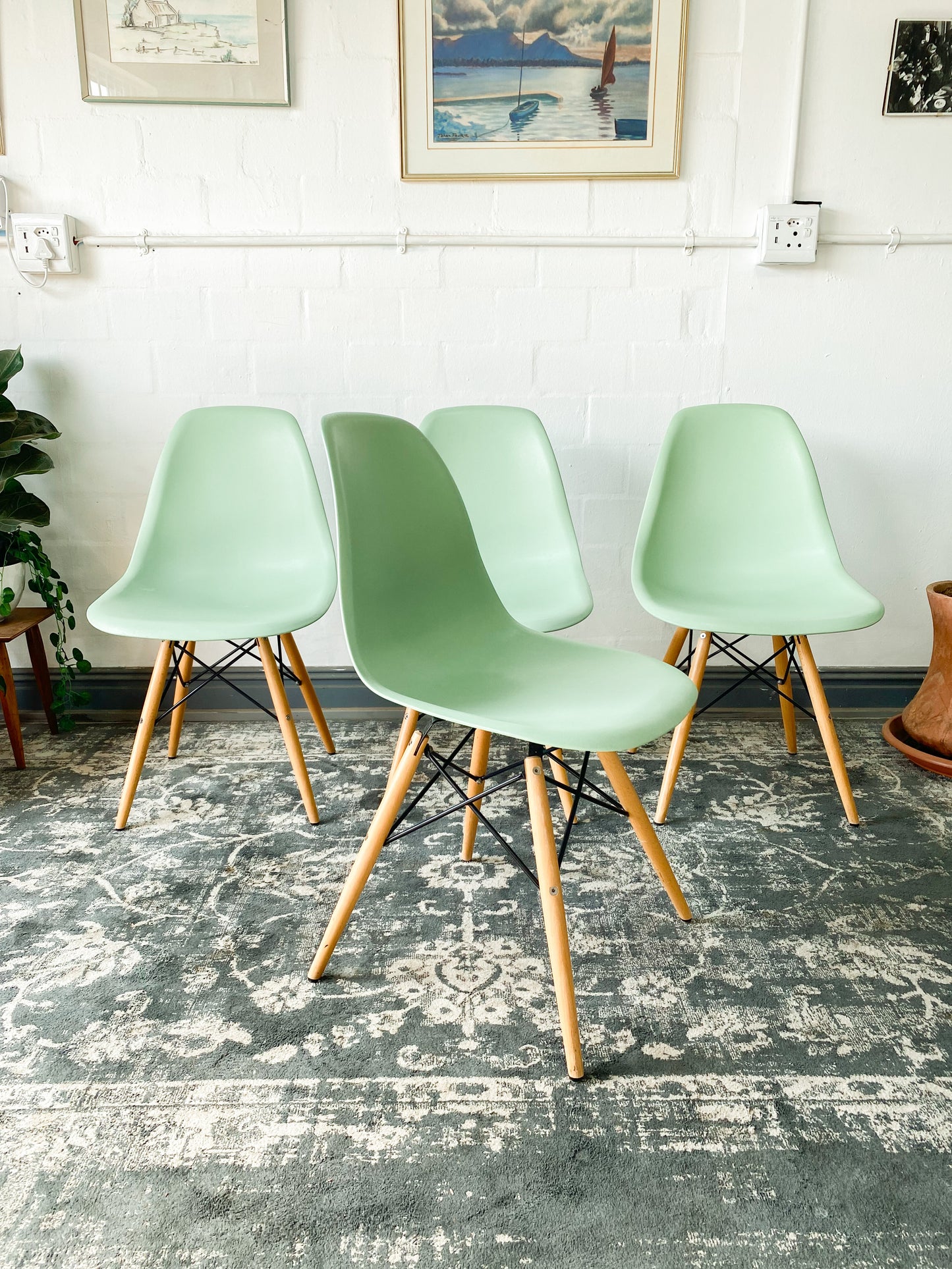 Set of 4 Lime Green Modern Eames style Dining Chairs