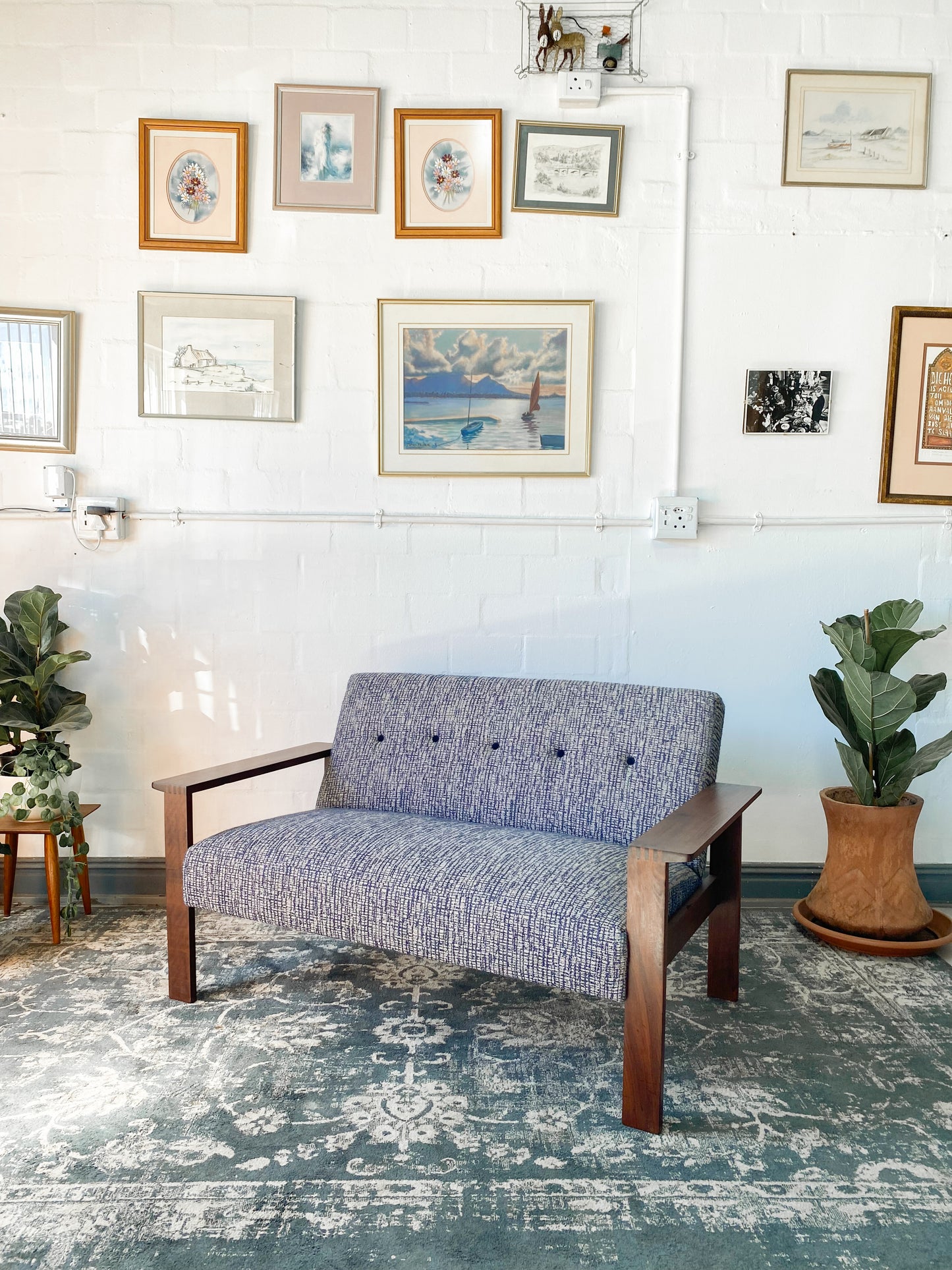 Retro 2 Seater Couch