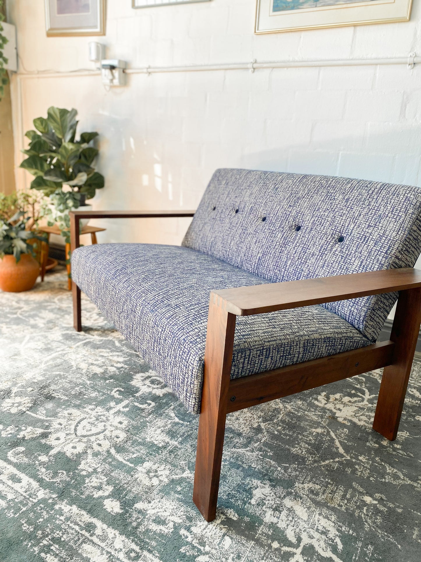 Retro 2 Seater Couch