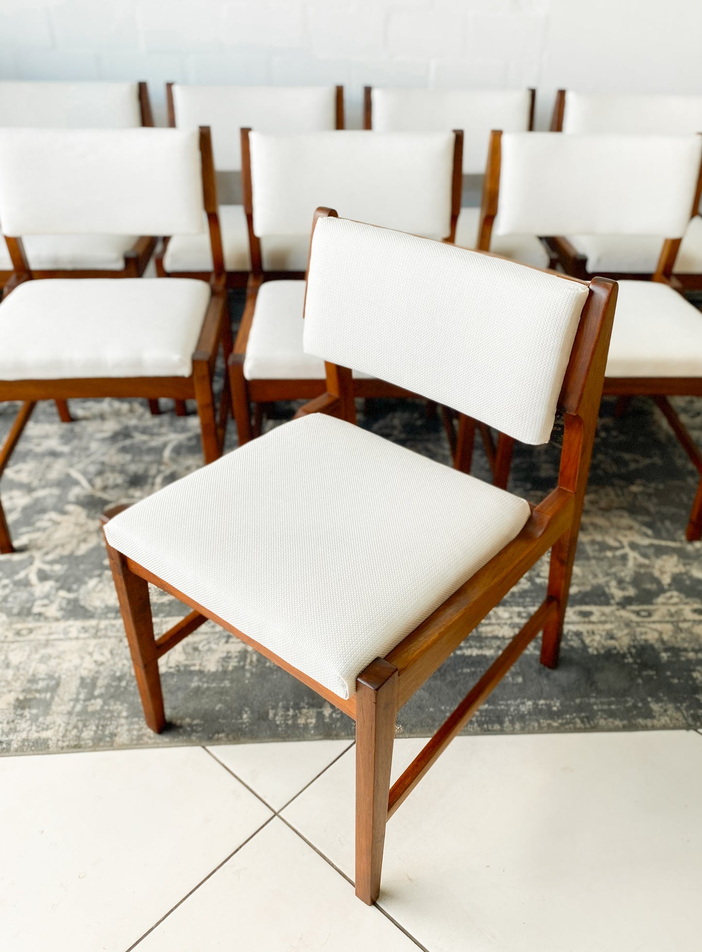 Set of 8 Kallenbach-style dining chairs