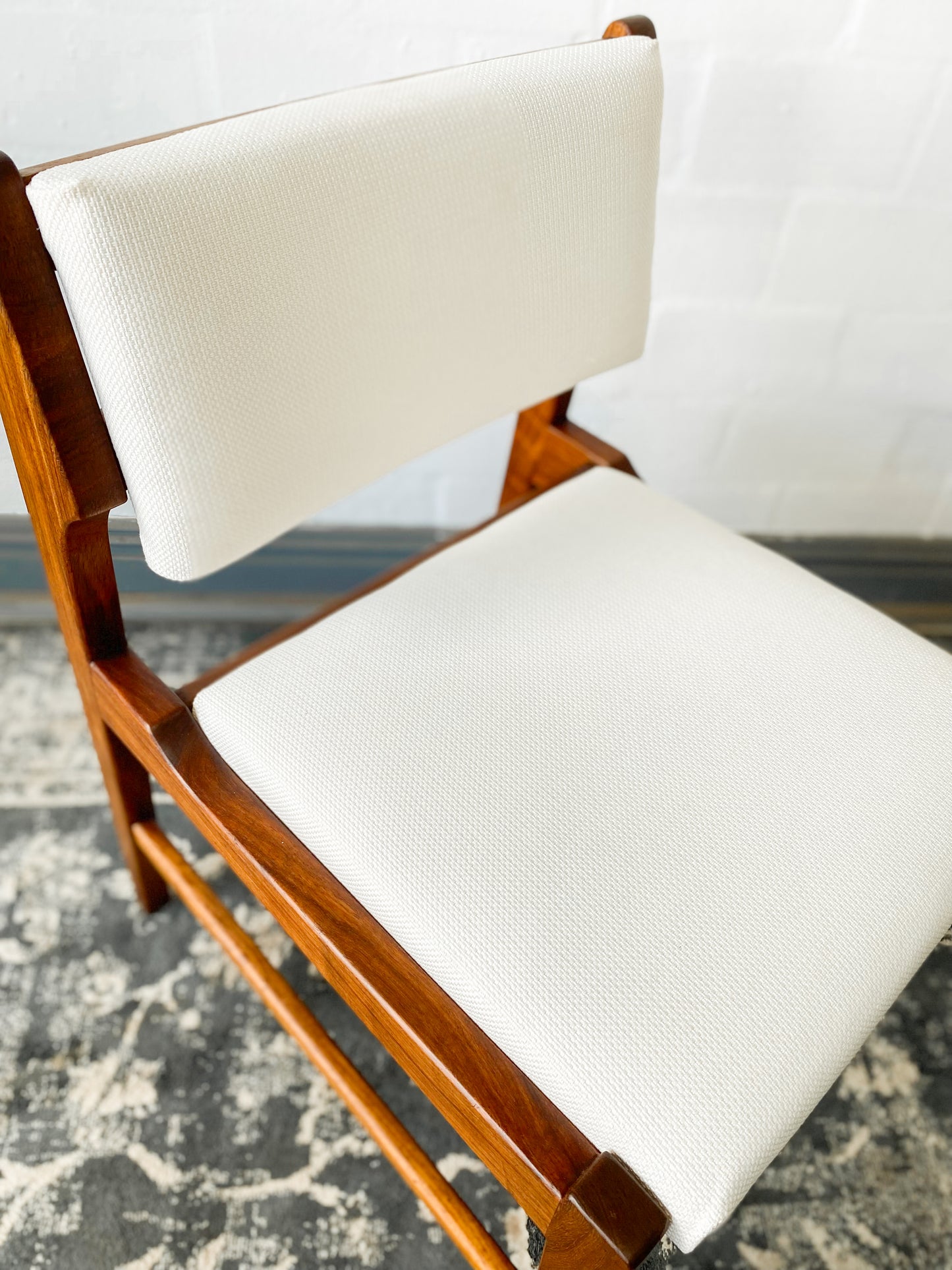 Set of 8 Kallenbach-style dining chairs