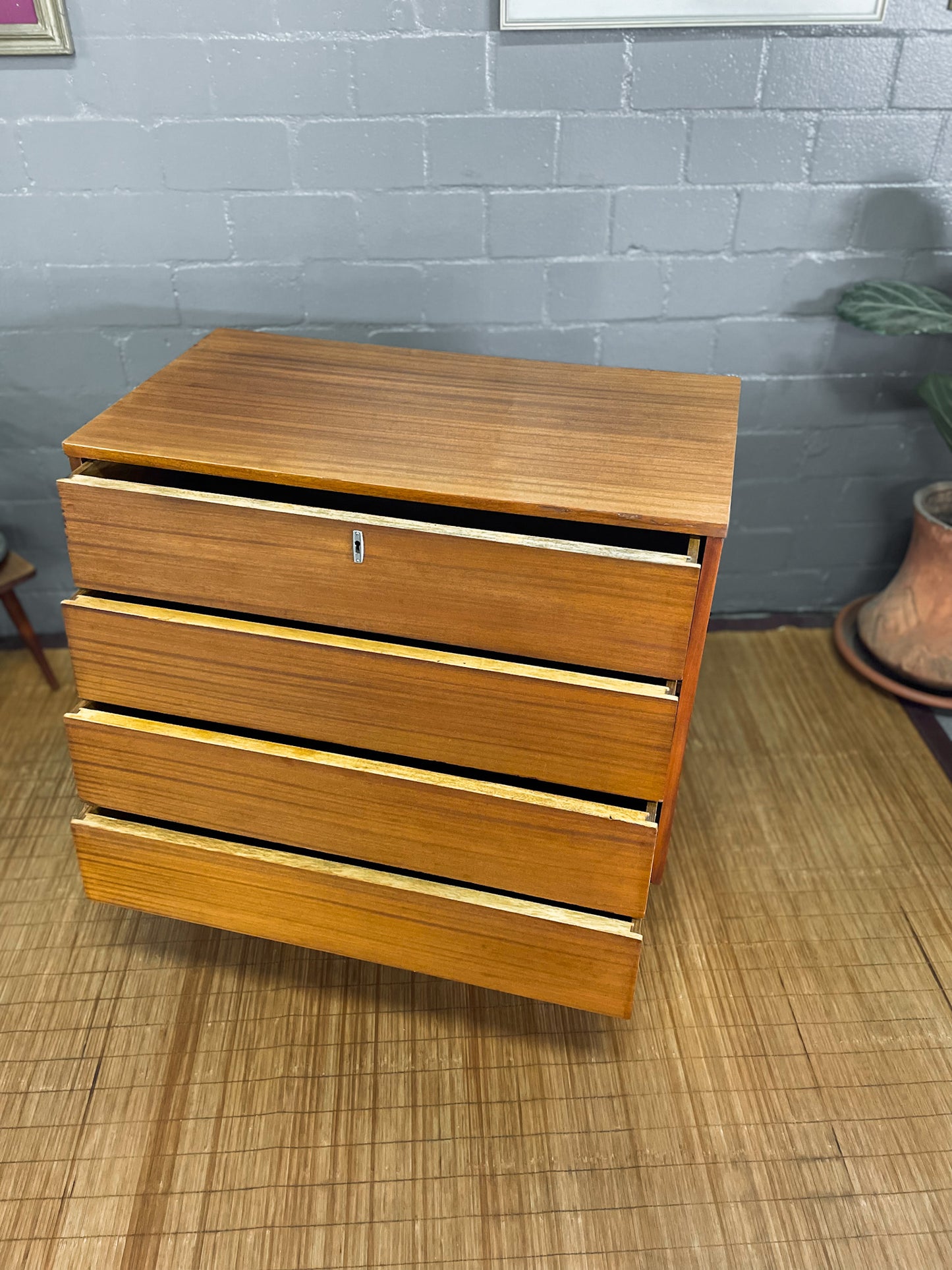 Frystark Chest of Drawers