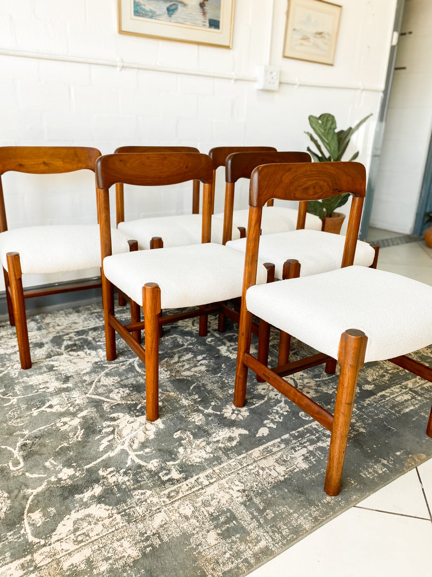 Set of 6 Kiaat Artecasa Dining Chairs