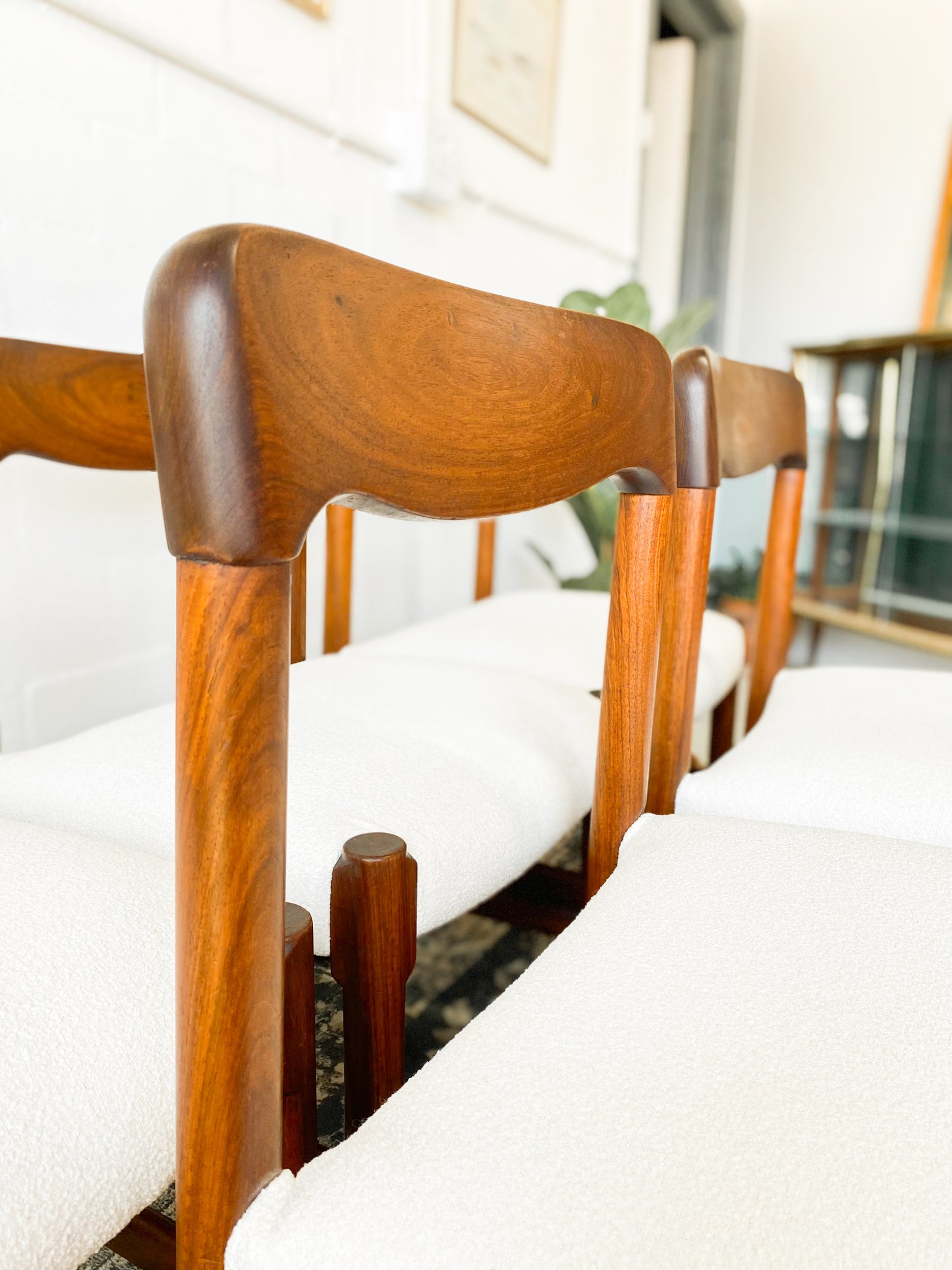 Set of 6 Kiaat Artecasa Dining Chairs
