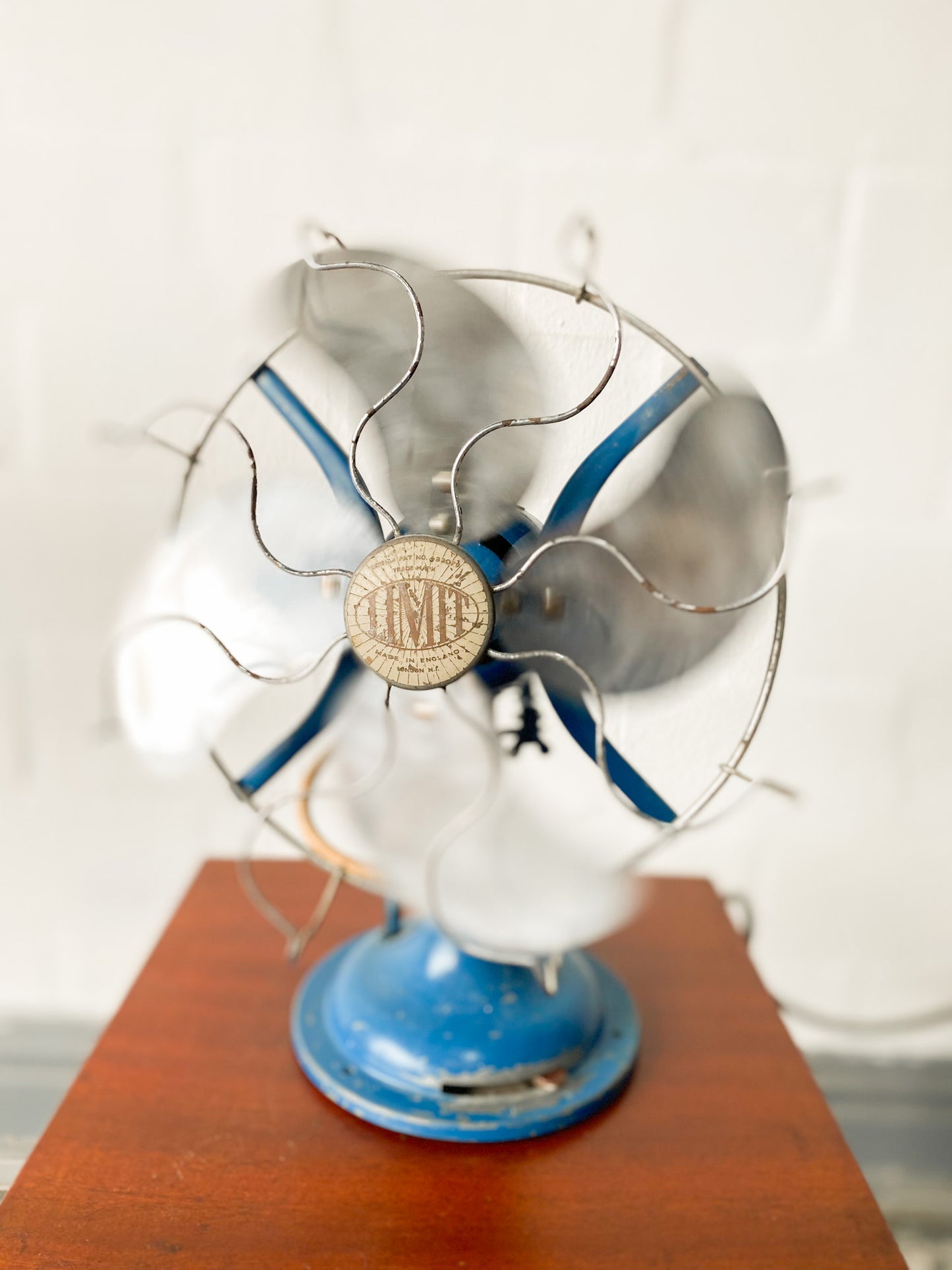 Retro "Limit" Desk Fan