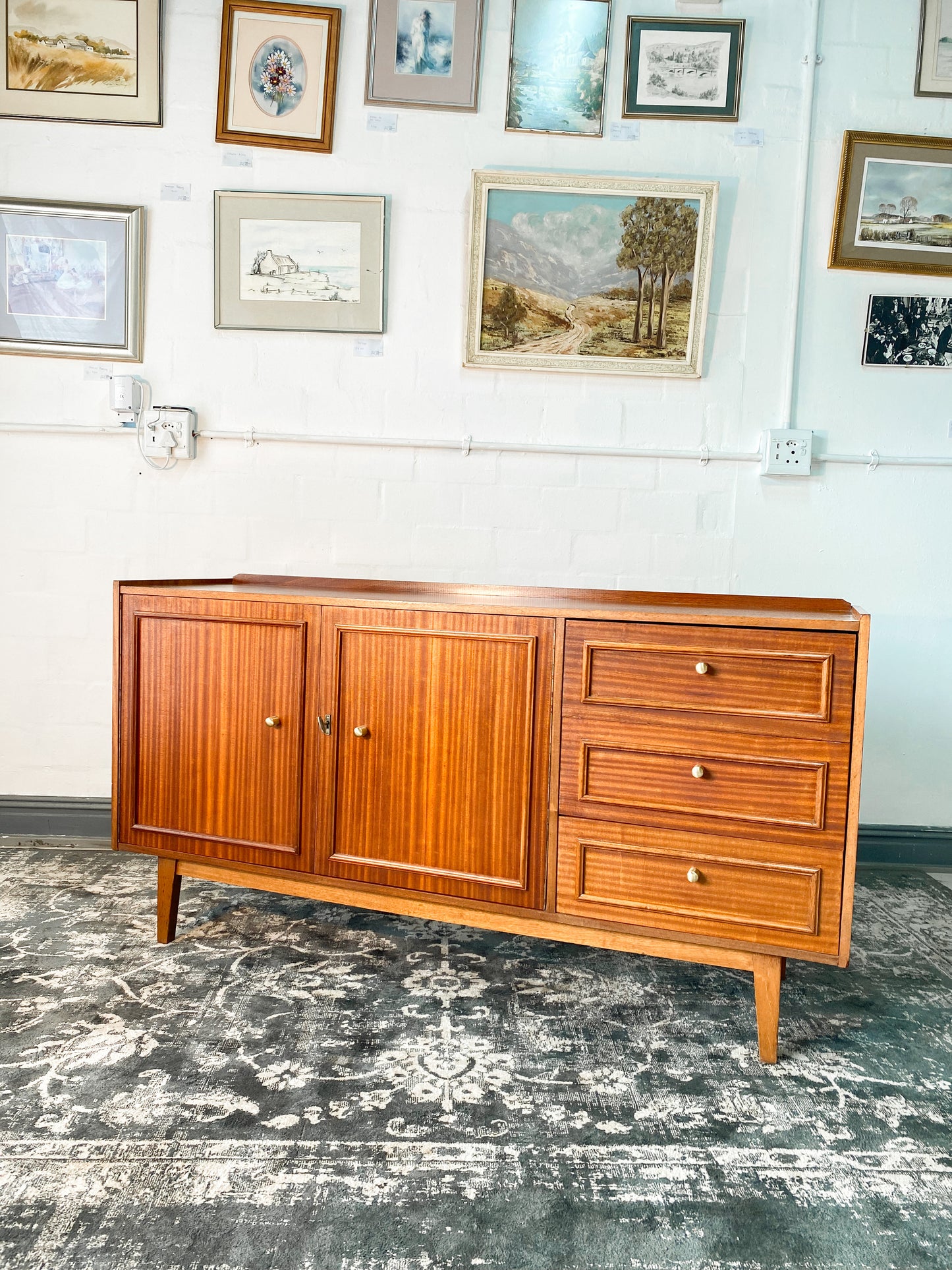 Frystark Sideboard