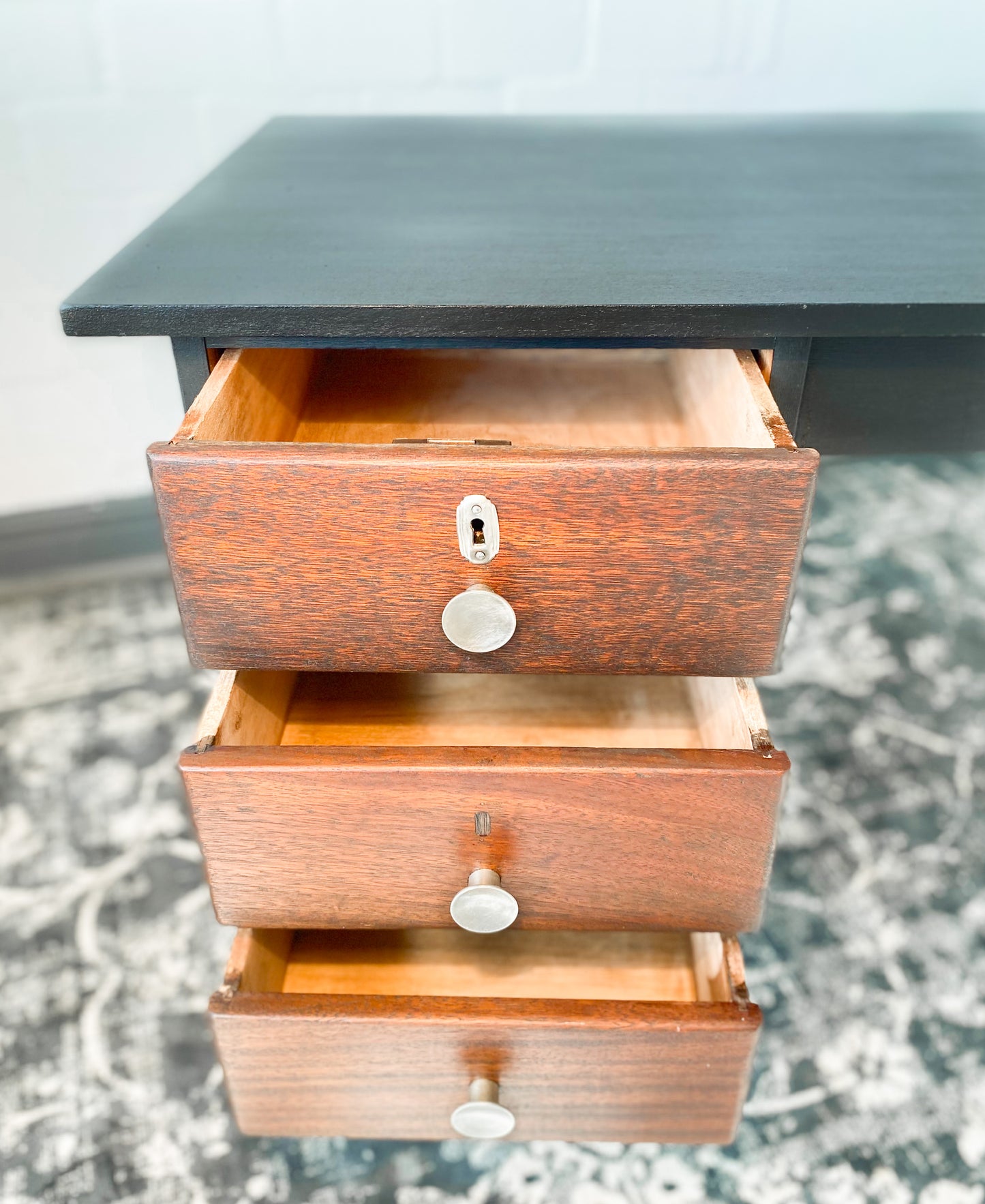 Retro Desk with 3 Drawers and Tapered Legs