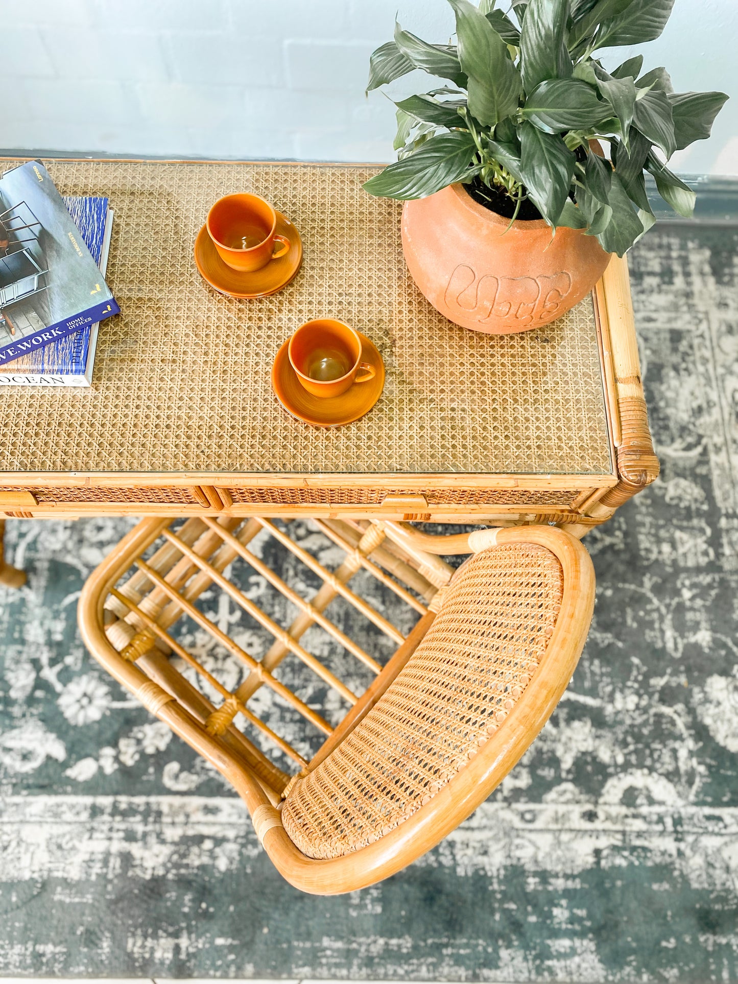 Cane Dresser