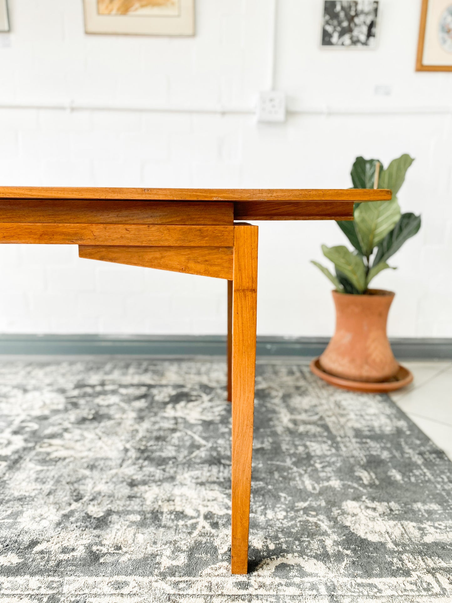 Kiaat Extendable Dining Table