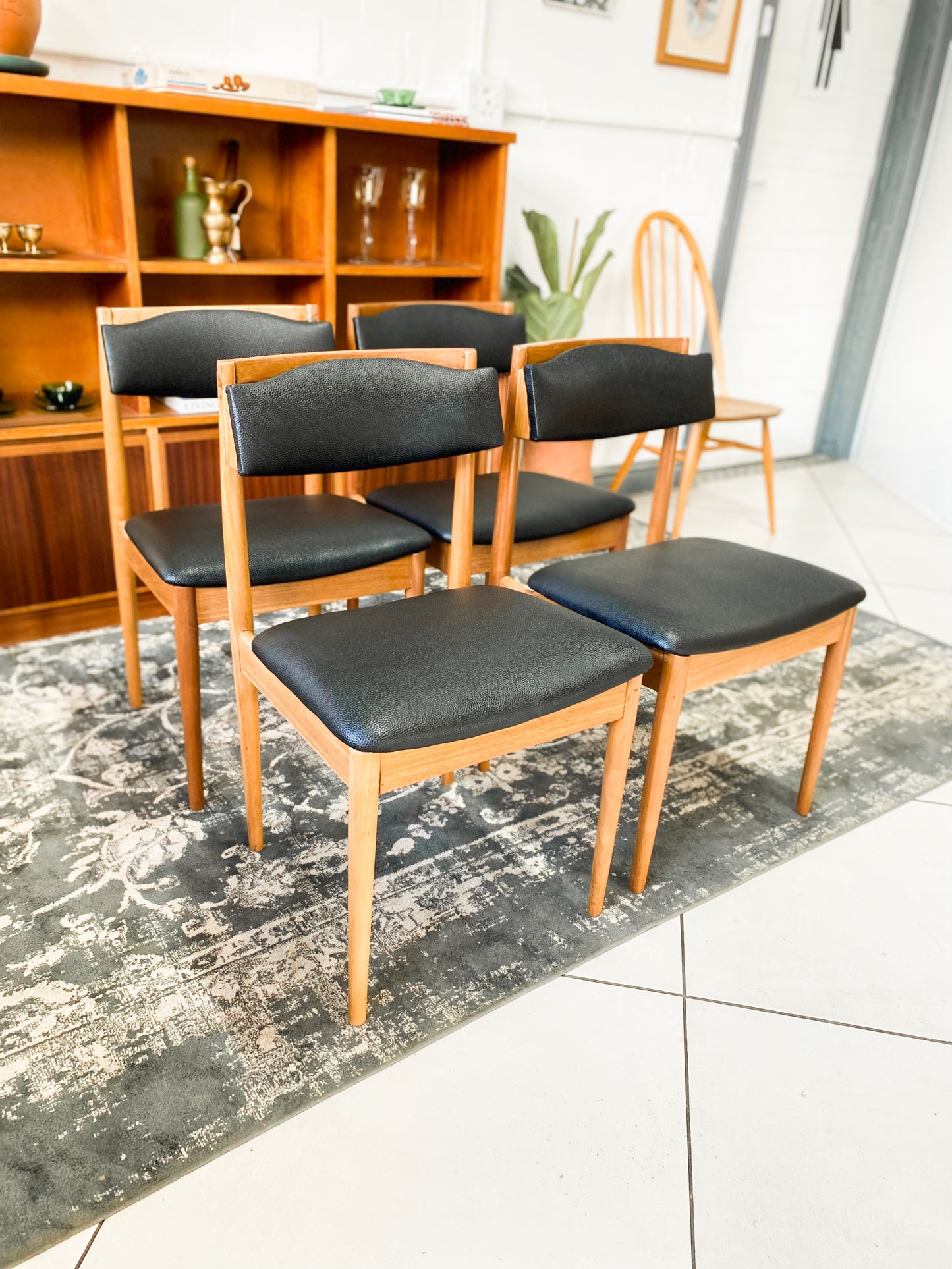 Set of 4 Mid Century Dining Chairs