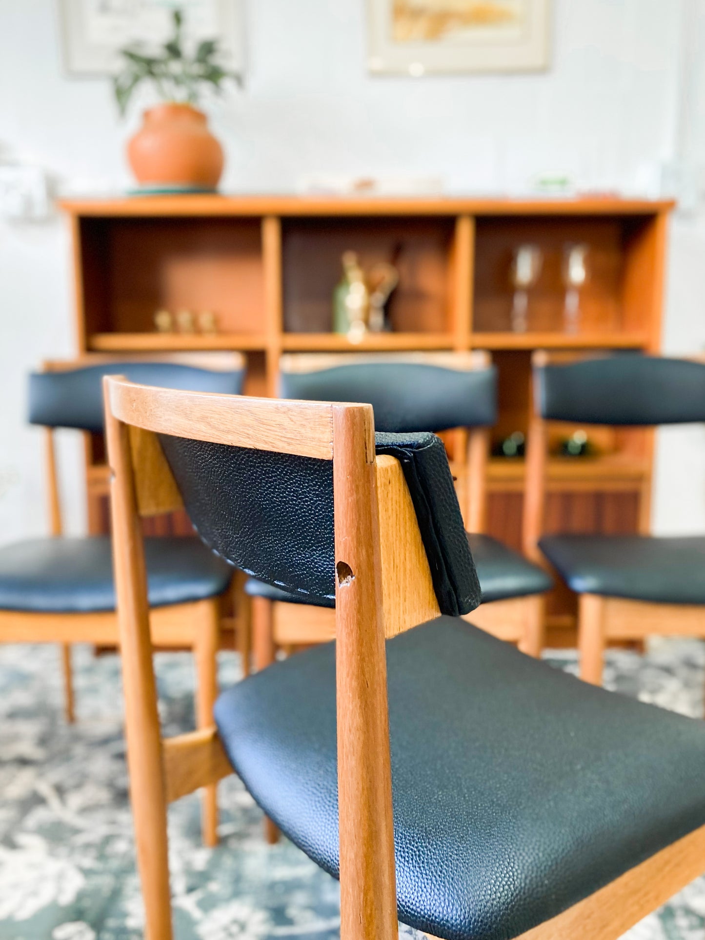 Set of 4 Mid Century Dining Chairs