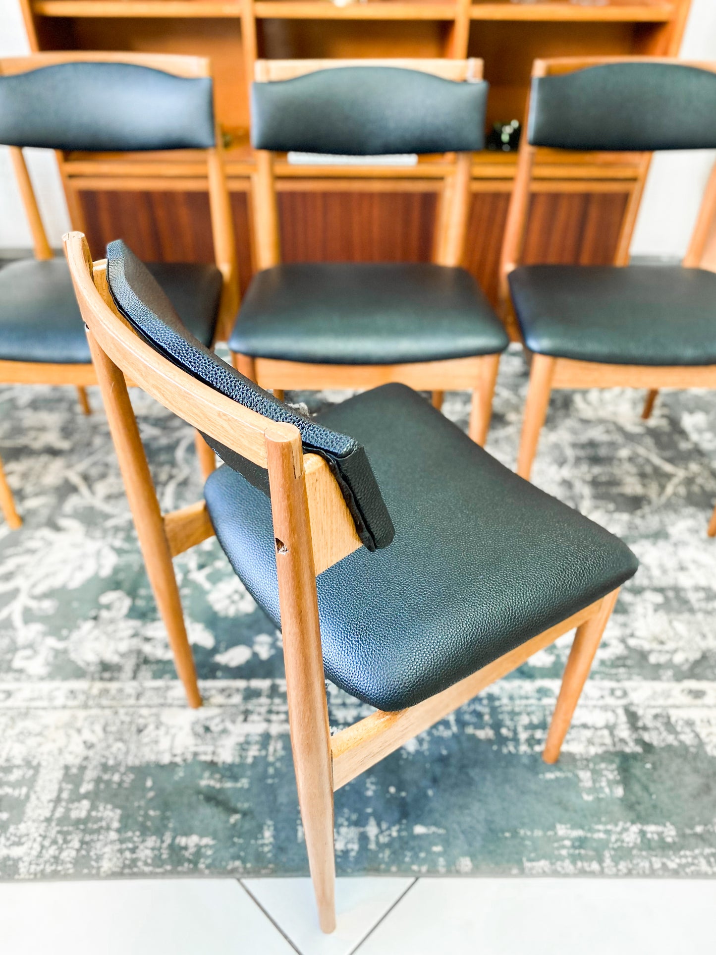 Set of 4 Mid Century Dining Chairs